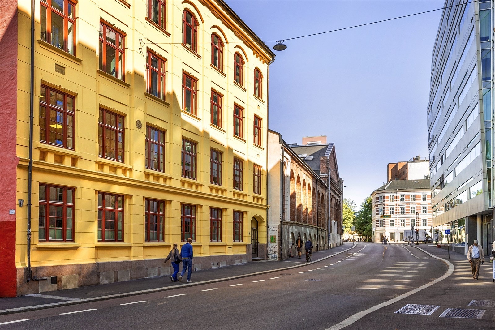 Fasade mot Christian Krohgs gate, vis á vis DN-bygget Galleribilde