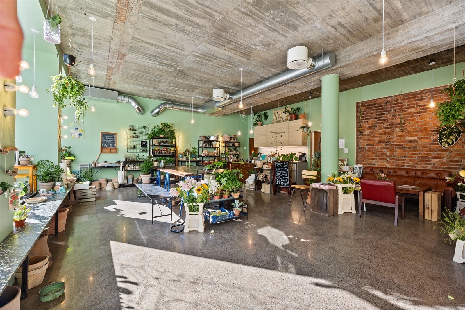 1.etg. Butikklokale på 96 kvm Galleribilde