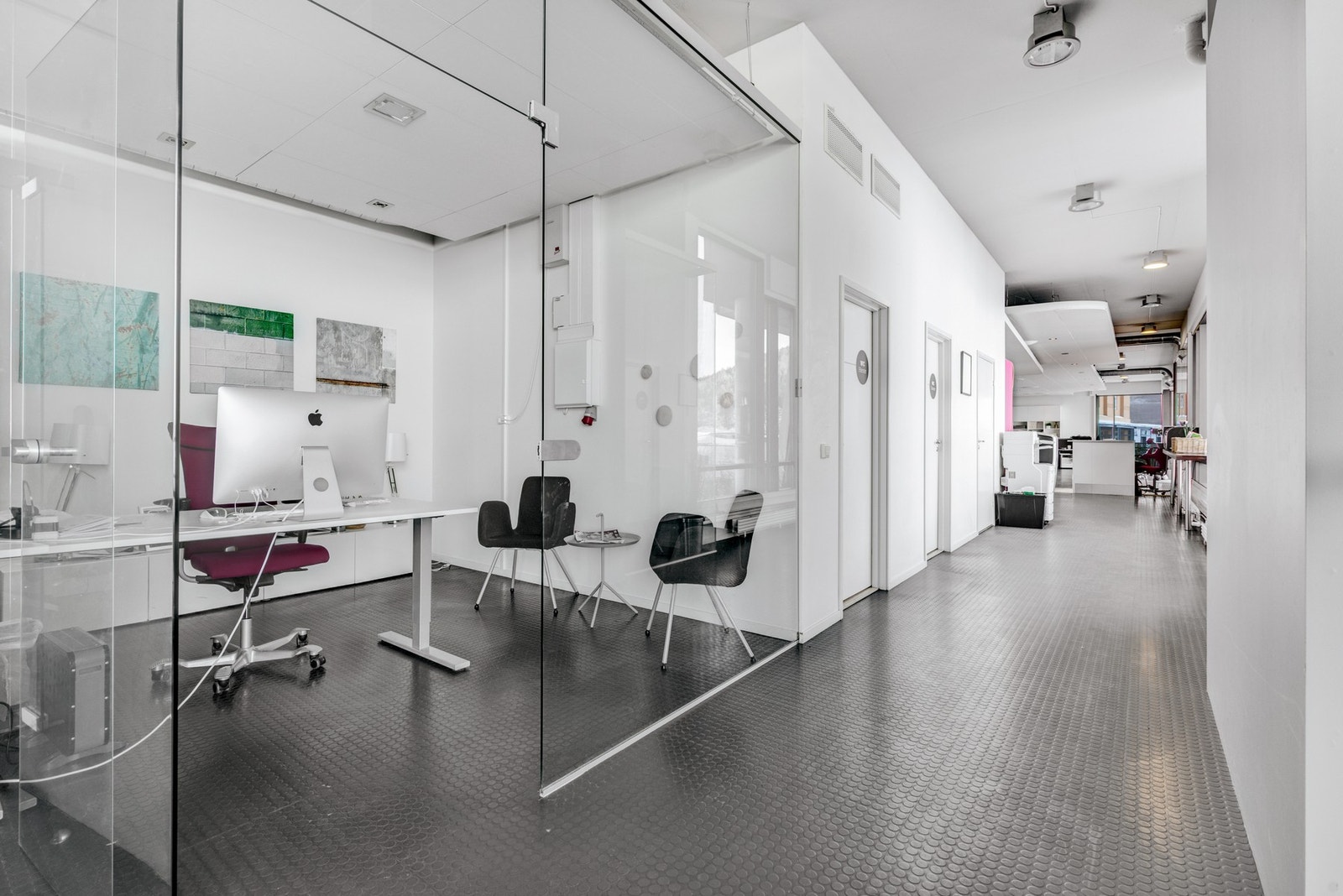 6-7 fleksible rom, egnet som kontorceller eller møterom - flere med skjermet beliggenhet Galleribilde