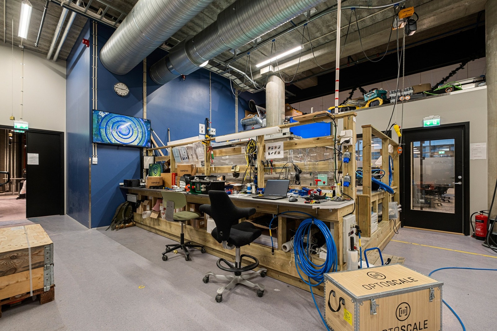 Dagens leietaker har benyttet arealet til kombinert formål - lab, verksted/ lett produksjon og lagring. Galleribilde