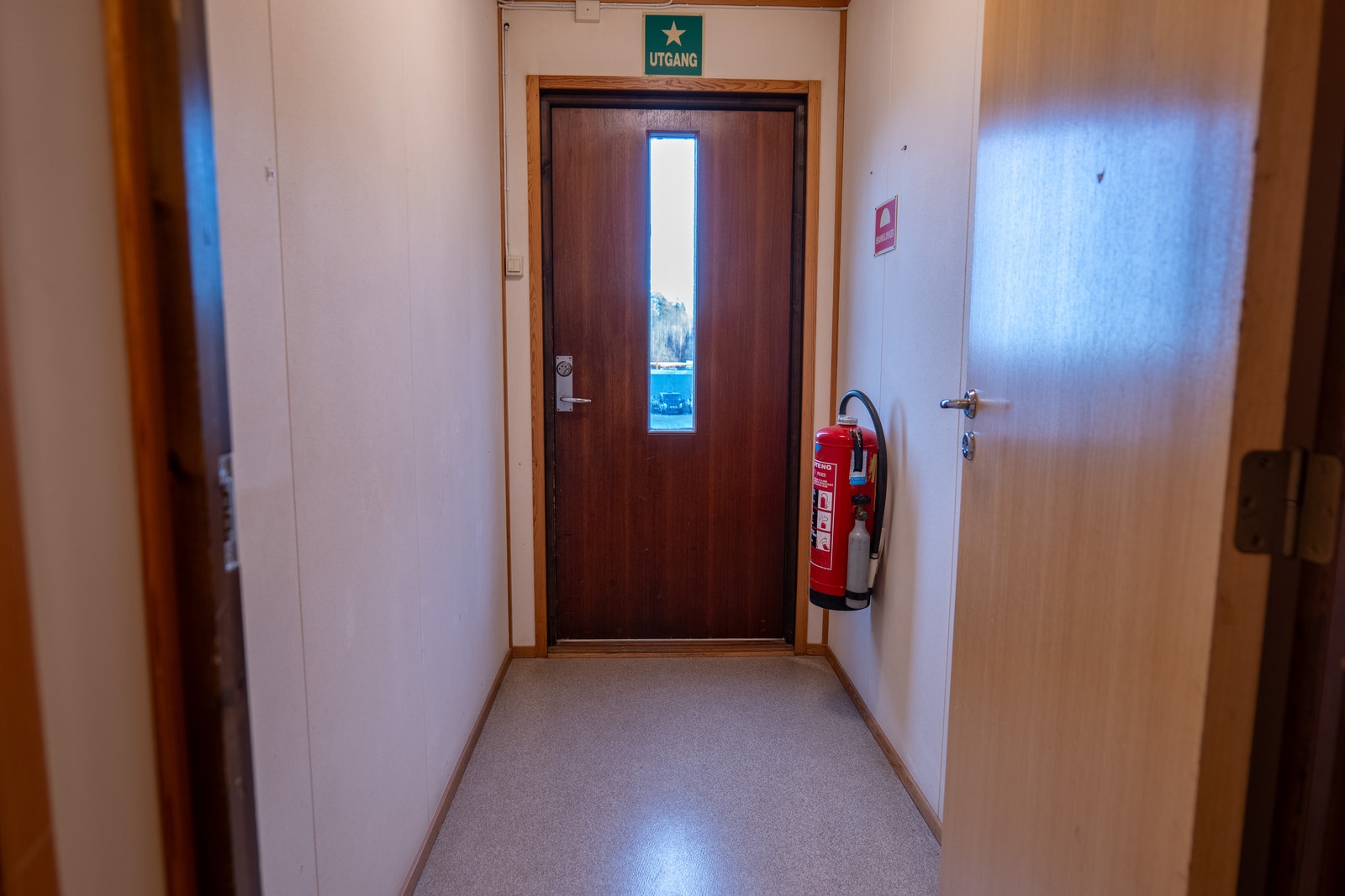 Inngangsdør Galleribilde