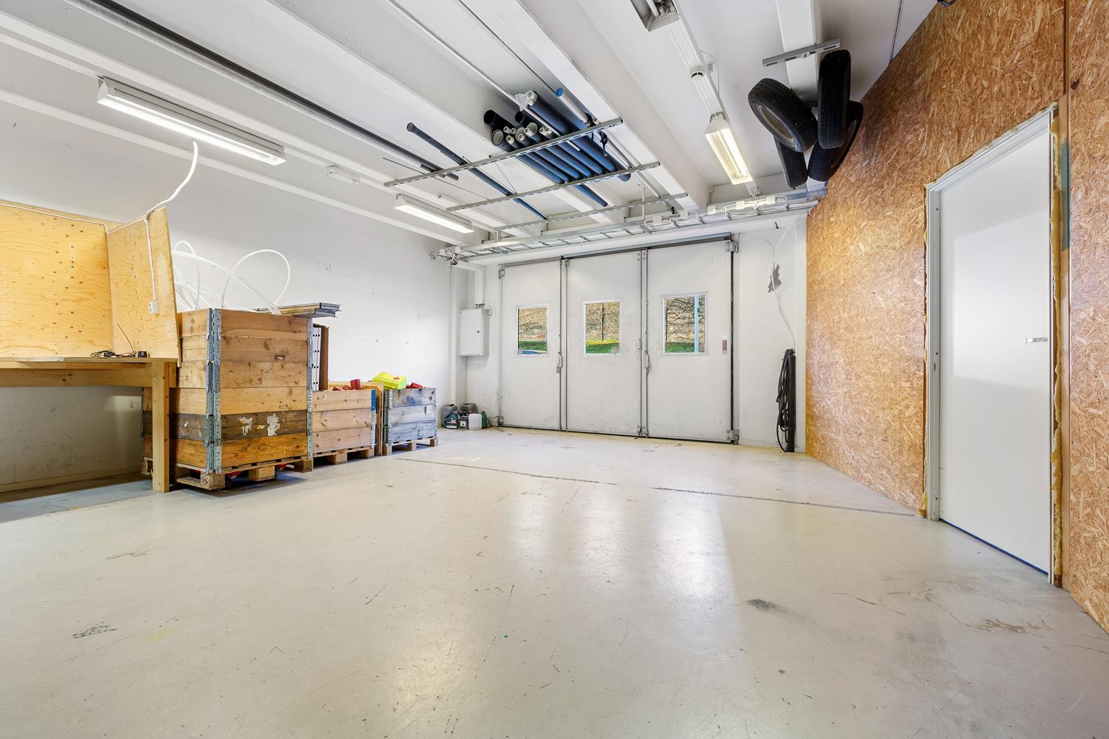 Eget lager med kjøreport Galleribilde