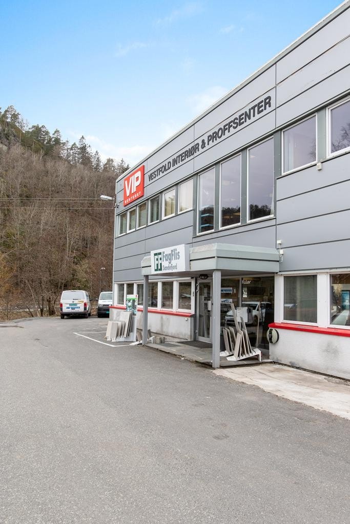 Inngangsparti Galleribilde