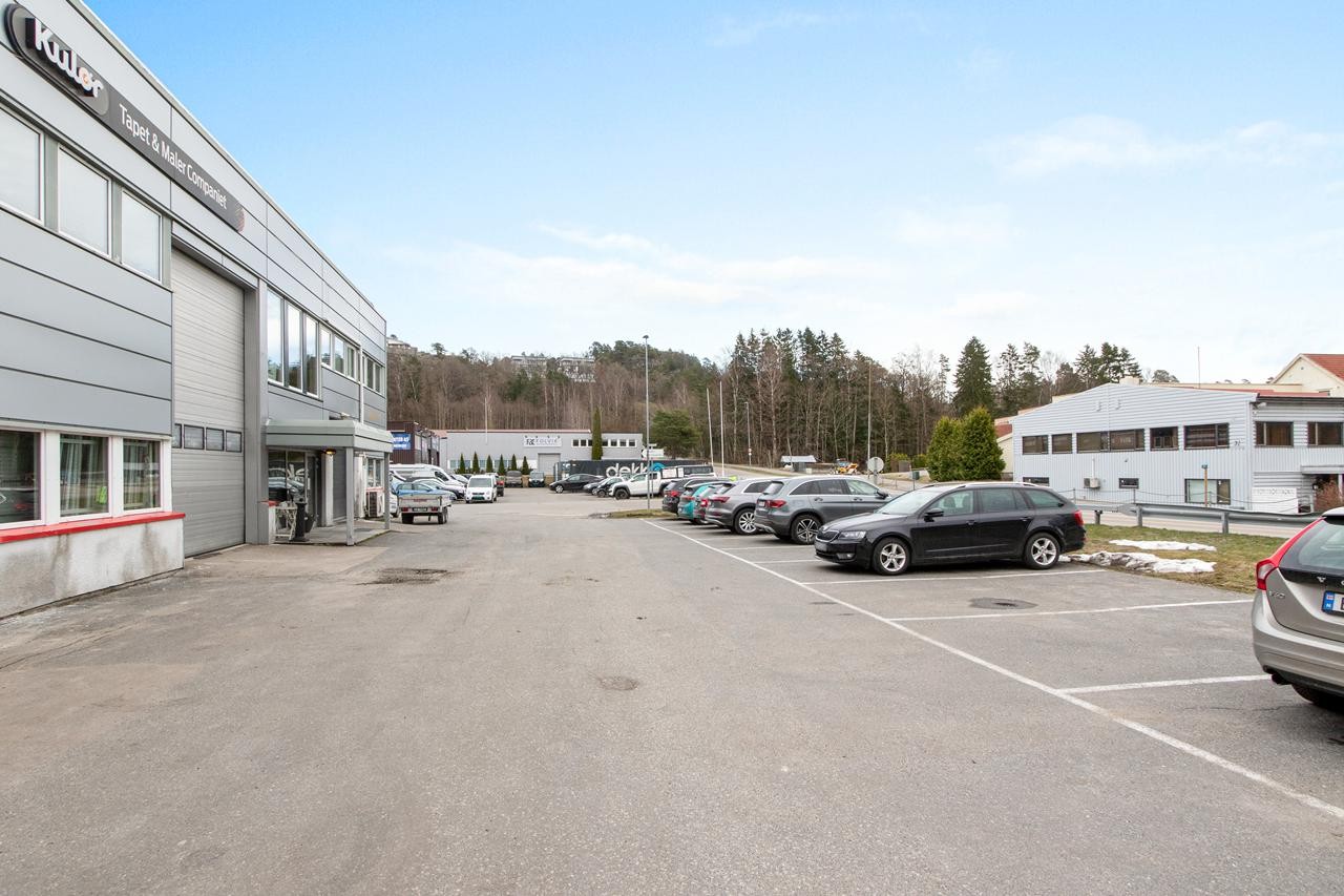 Rikelig med parkeringsplasser Galleribilde