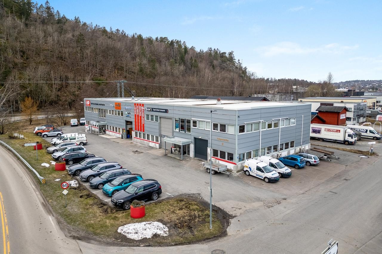 Kombinasjonseiendom i første rekke Galleribilde