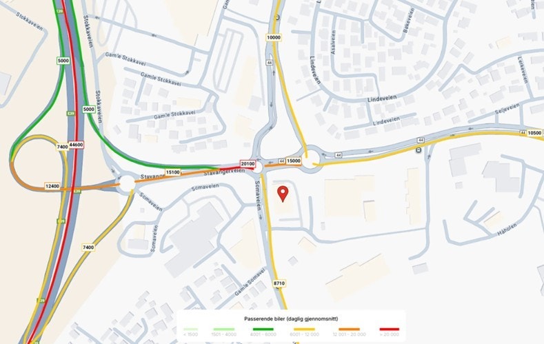 Eiendommen har nærmere 20 000 passerende biler daglig Galleribilde