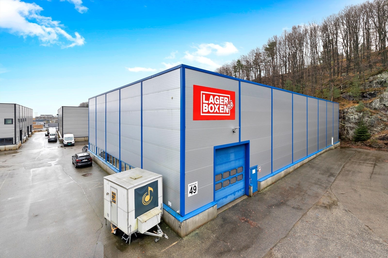 Rigedalen 49 lagerbygg med enkelt tilkomst og god parkeringsdekning Galleribilde