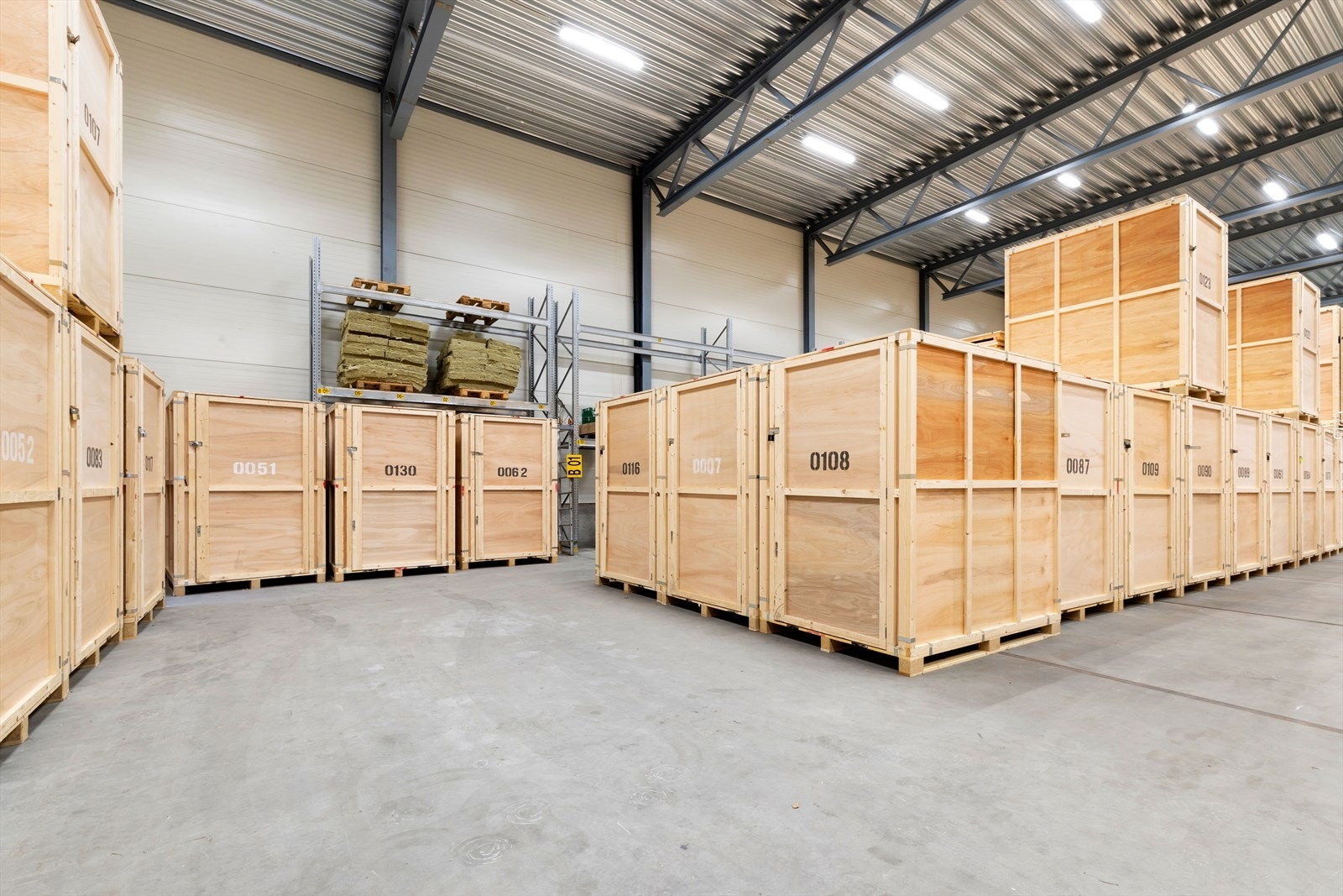 7 meter til tak, 6.10 til drager Galleribilde