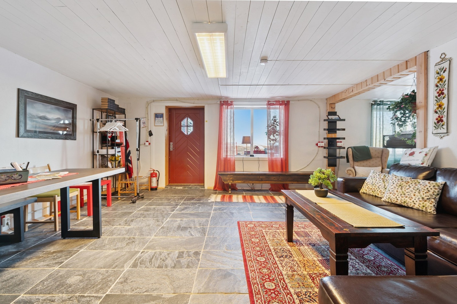 Bilder av Snøheimvegen 136 "Gruvehytta" Galleribilde