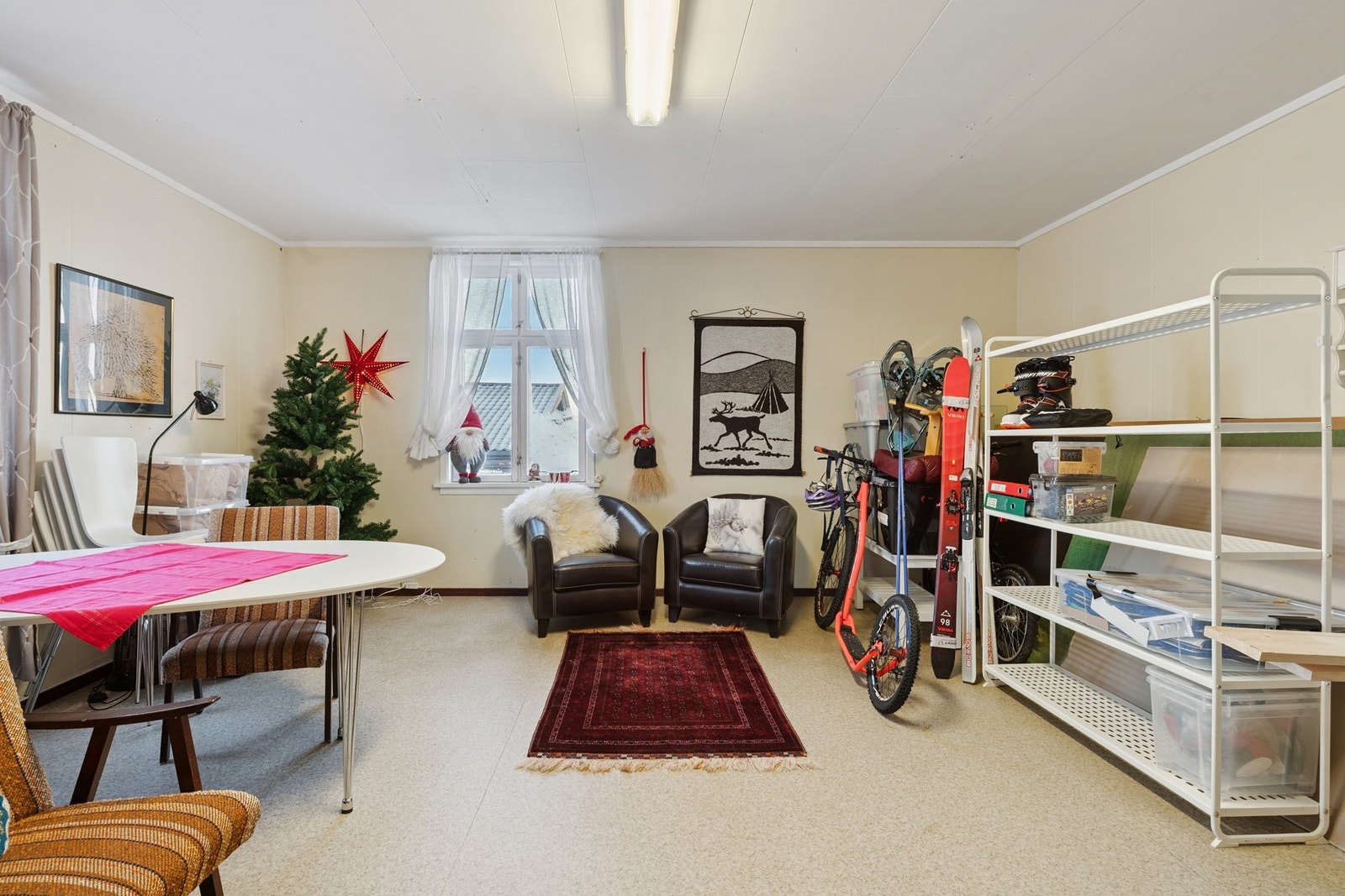Bilder av Snøheimvegen134 "Moskusstuggu" Galleribilde