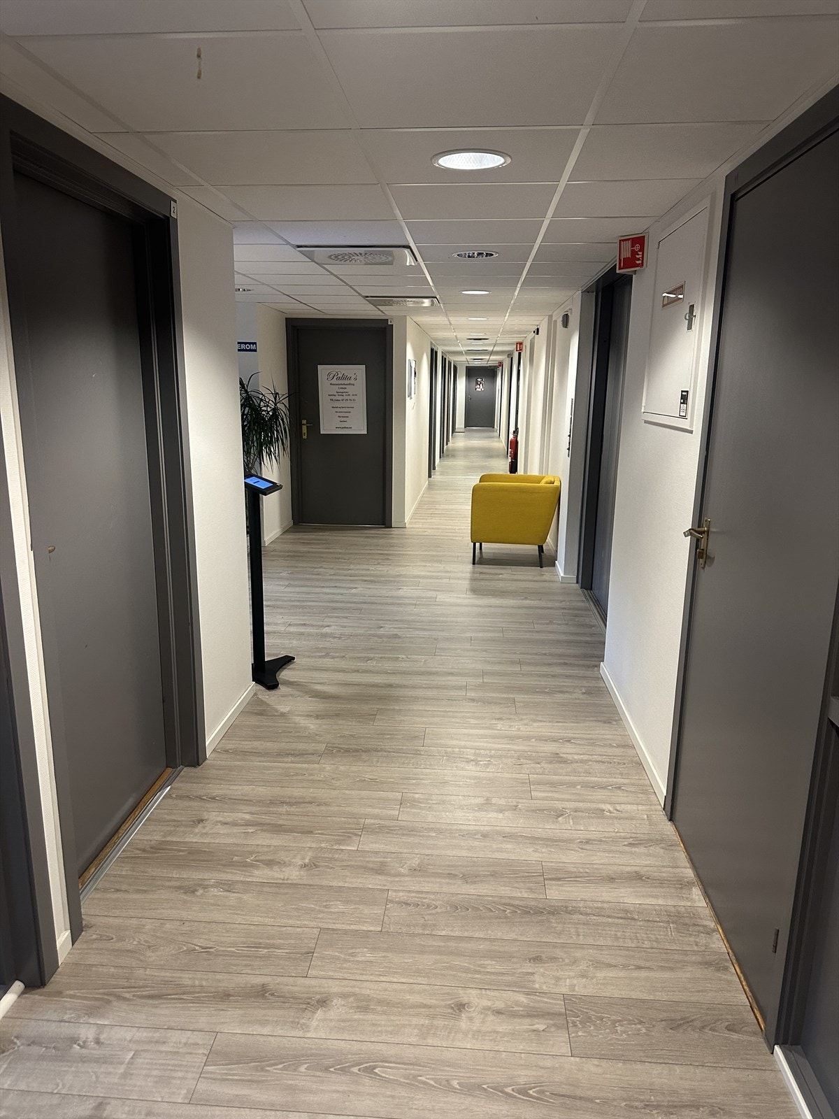 Kontorfelleskap, 2. etg. Flere helseaktører holder til her fra før. Galleribilde