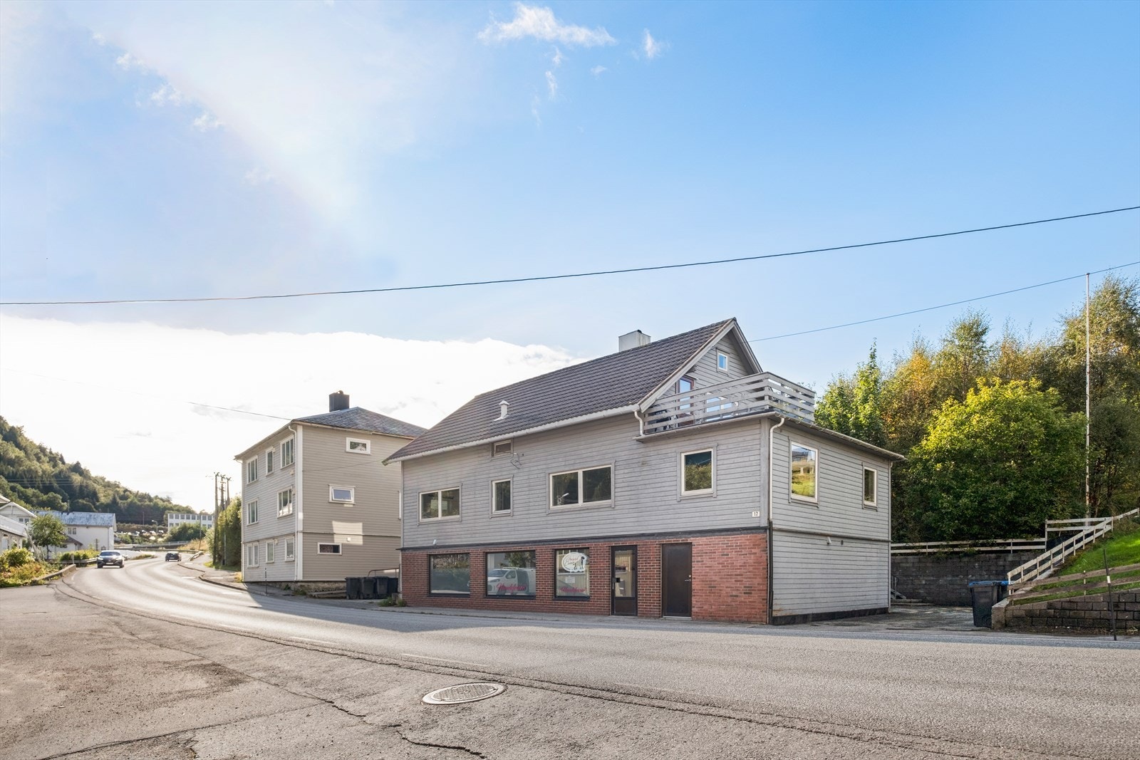 Velkommen til Mausavågvegen 17! Foto: Ingvald Kaldhussæter Galleribilde