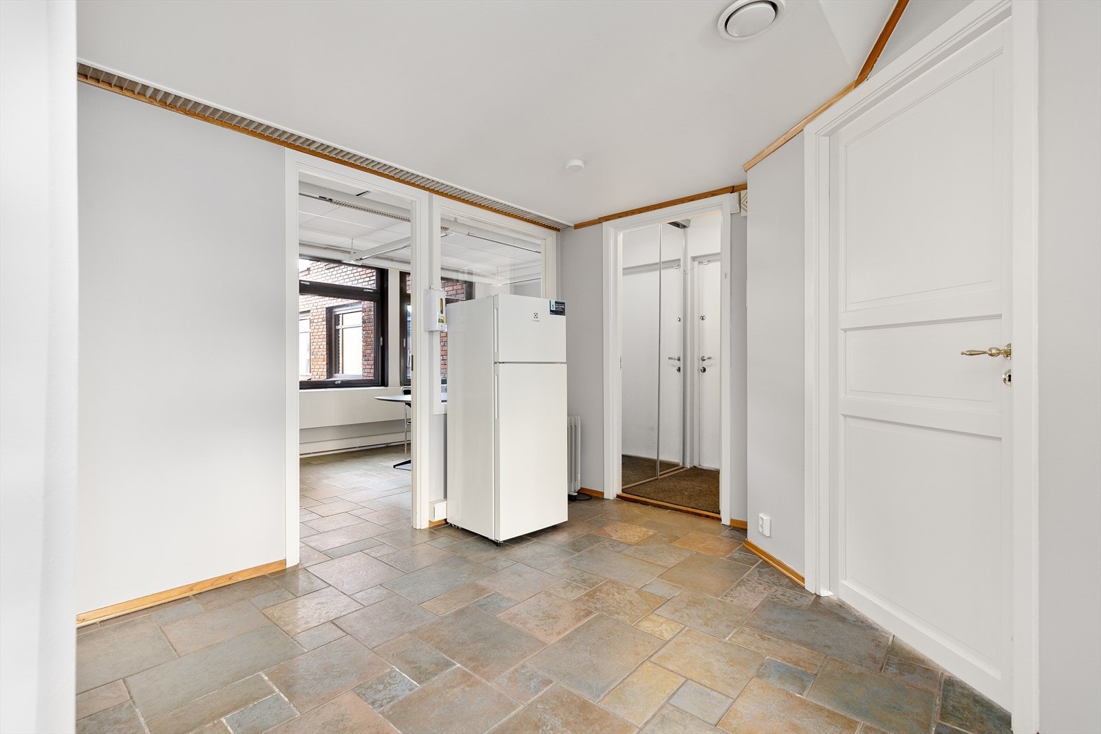 Skovveien 3 005.jpg Galleribilde