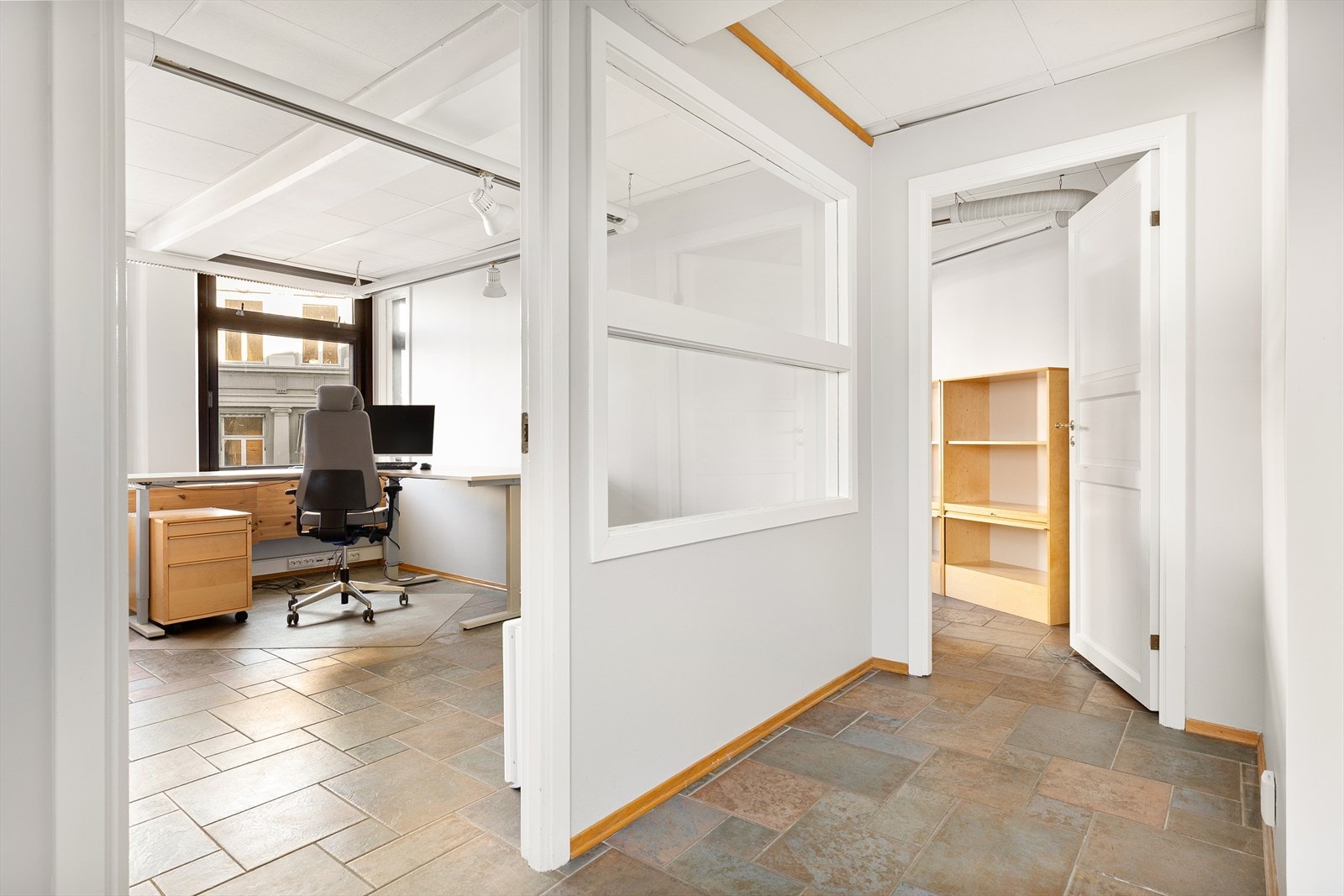 Skovveien 3 002.jpg Galleribilde