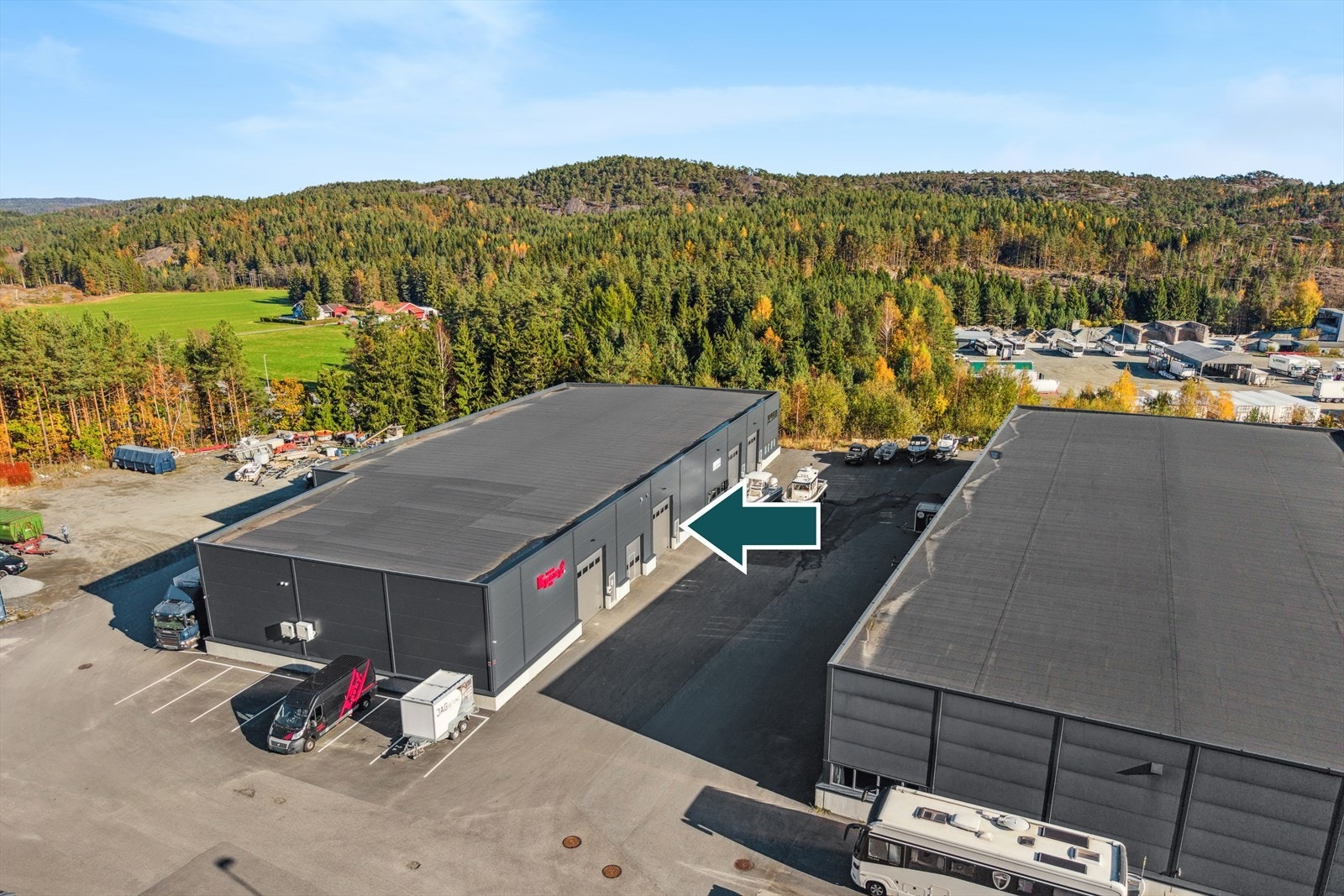 Storemyrlia 18. Næringsseksjon på 70 kvm gulvflate i moderne bygg. Galleribilde