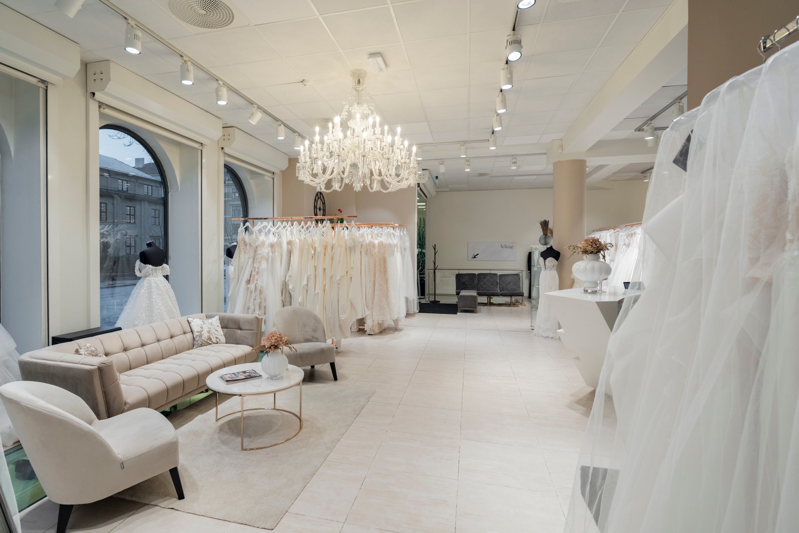 Et av byens beste lokaler for brudekjoler Galleribilde