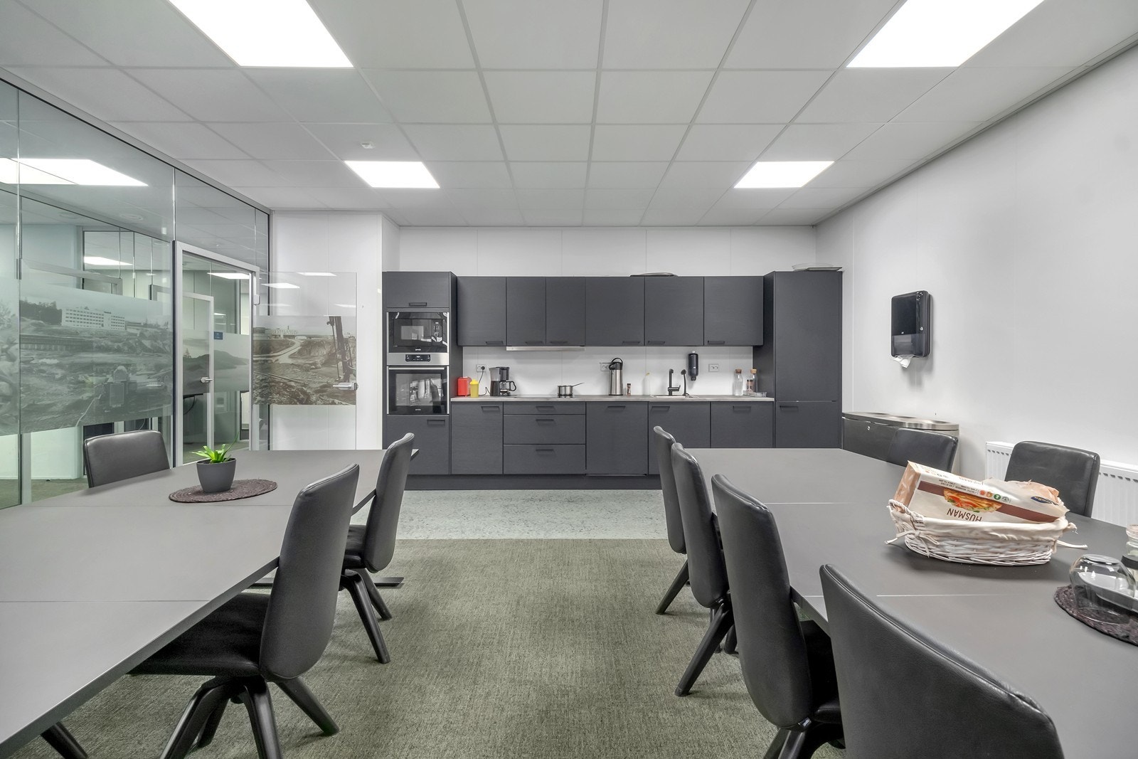 Felles kjøkken/spiserom Galleribilde