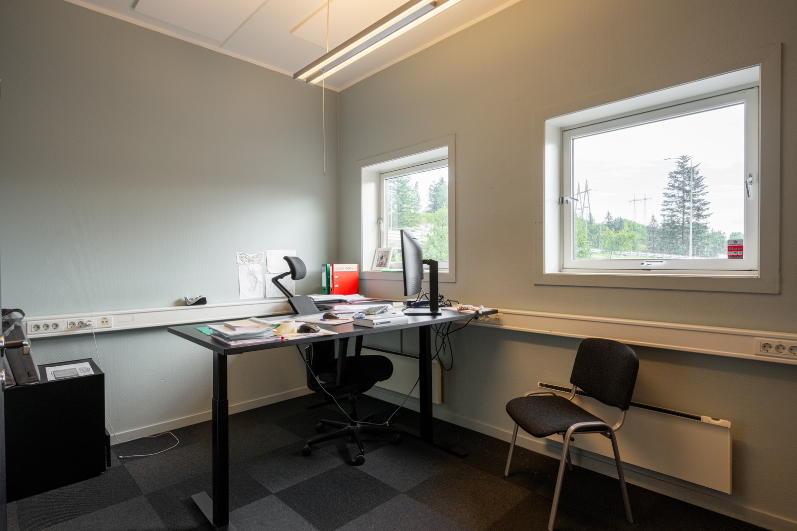 Kontor som må leies sammen med lageret Galleribilde