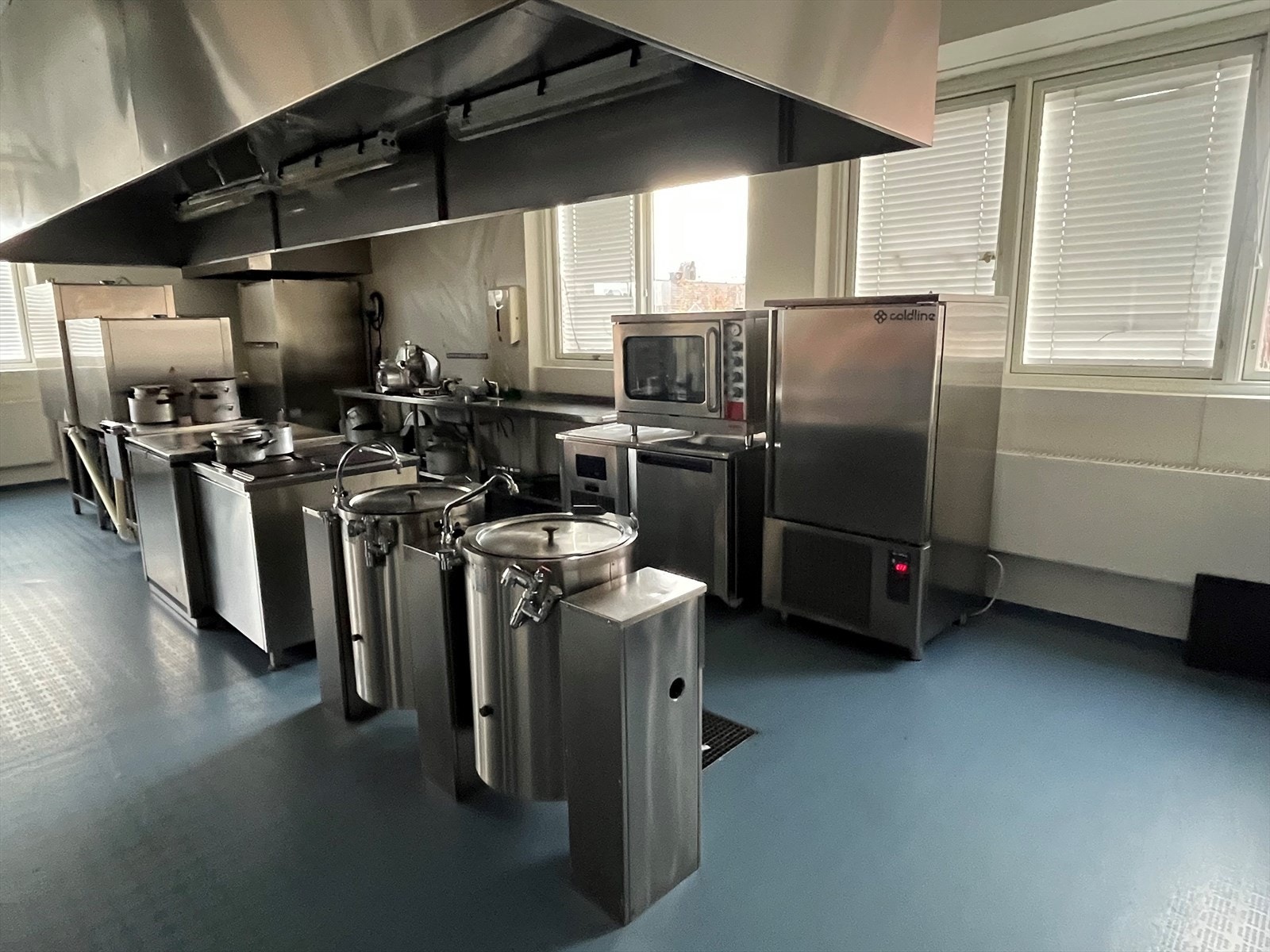 F10.jpg Galleribilde