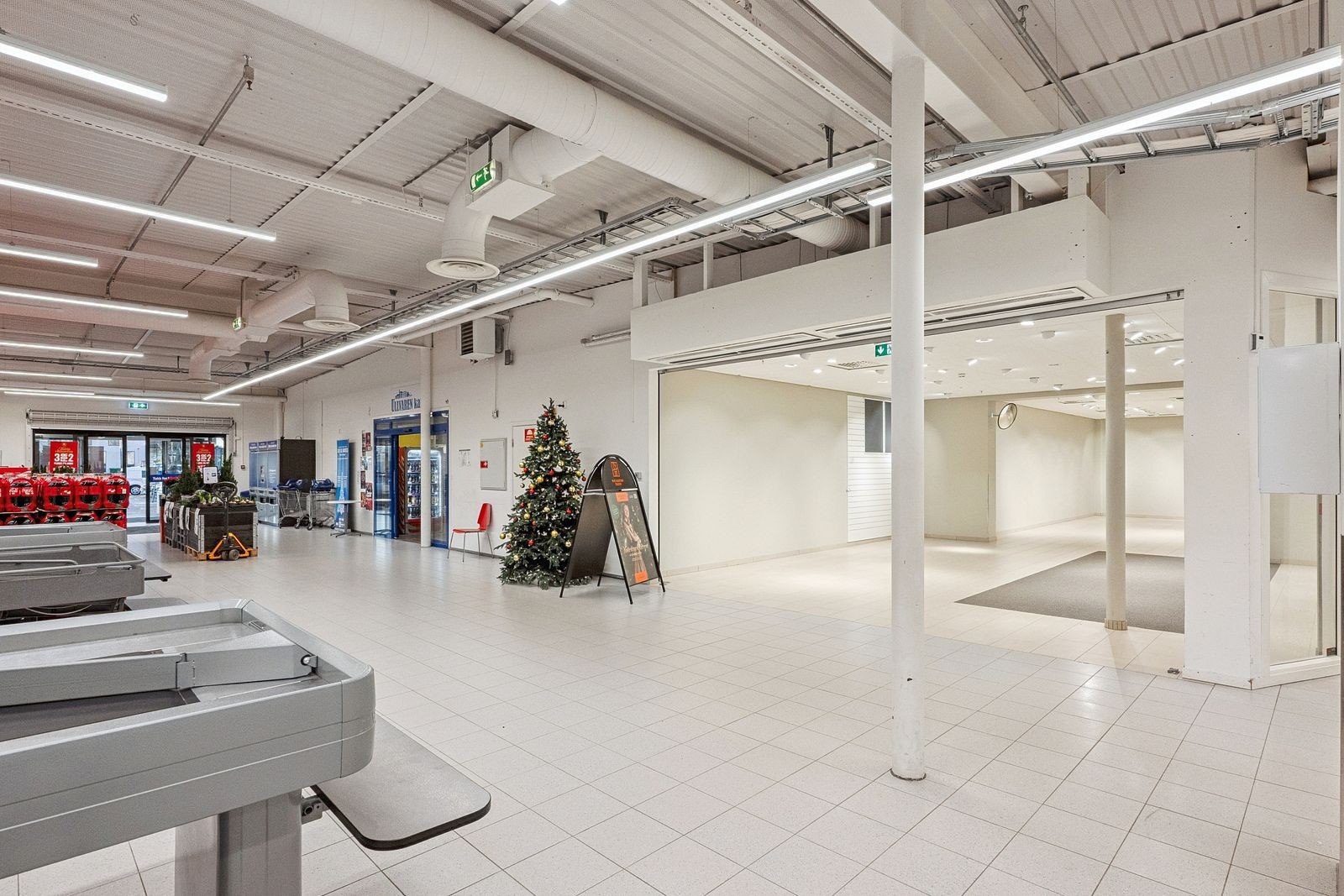 Arealet har inngang vis-a-vis Namsos' største Rema 1000 Galleribilde