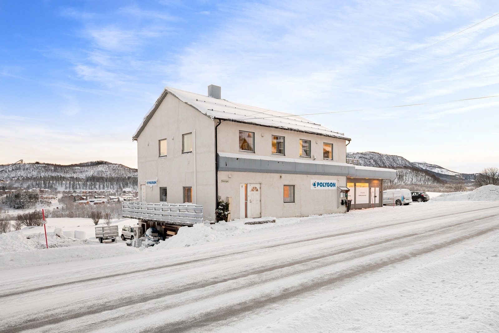 EIE eiendomsmegling v/Runar Bjørkelund har gleden av å presentere Kilhusveien 45.
Foto: Martynas Milkevicius/Cinematic Photography. Galleribilde
