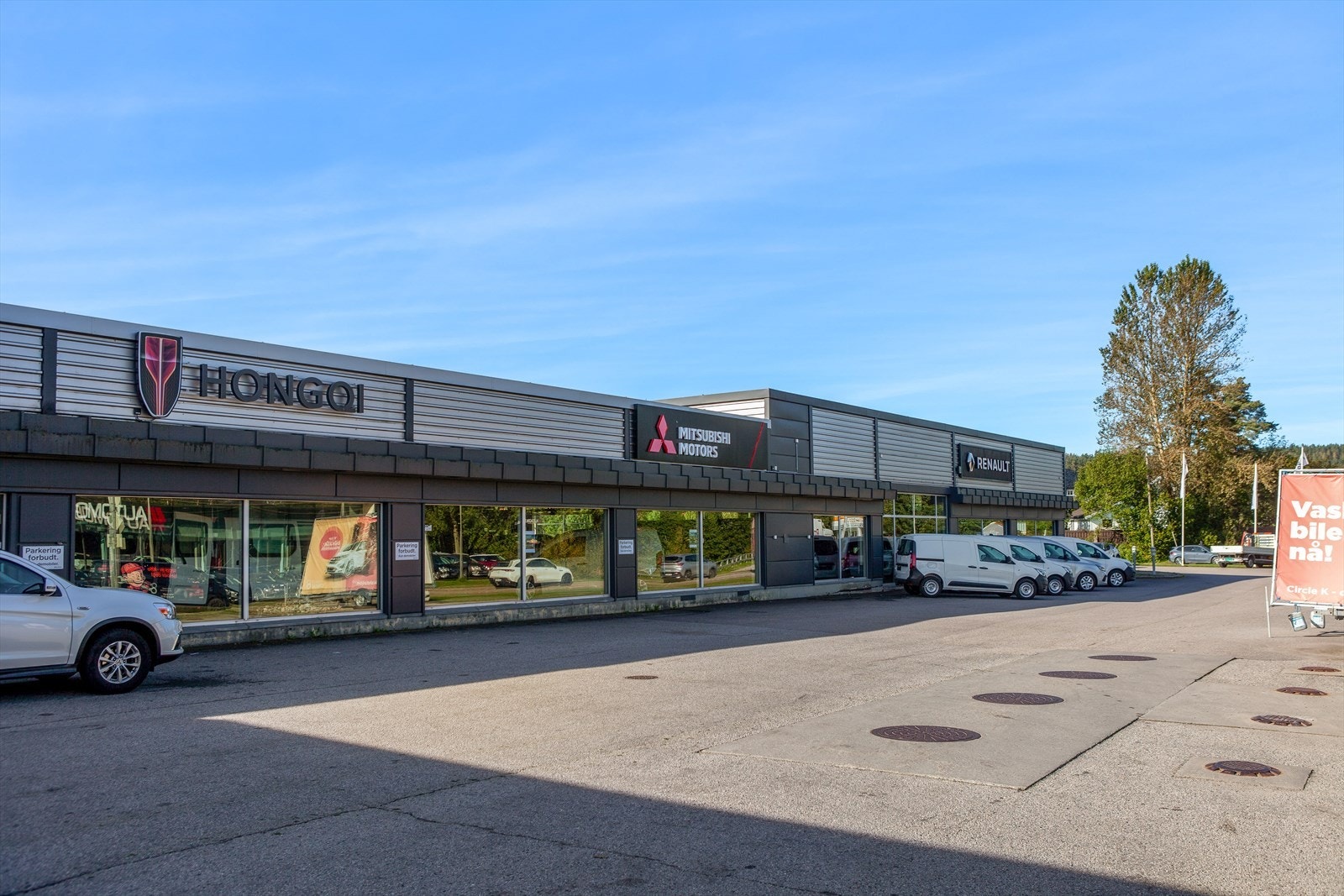 031.jpg Galleribilde