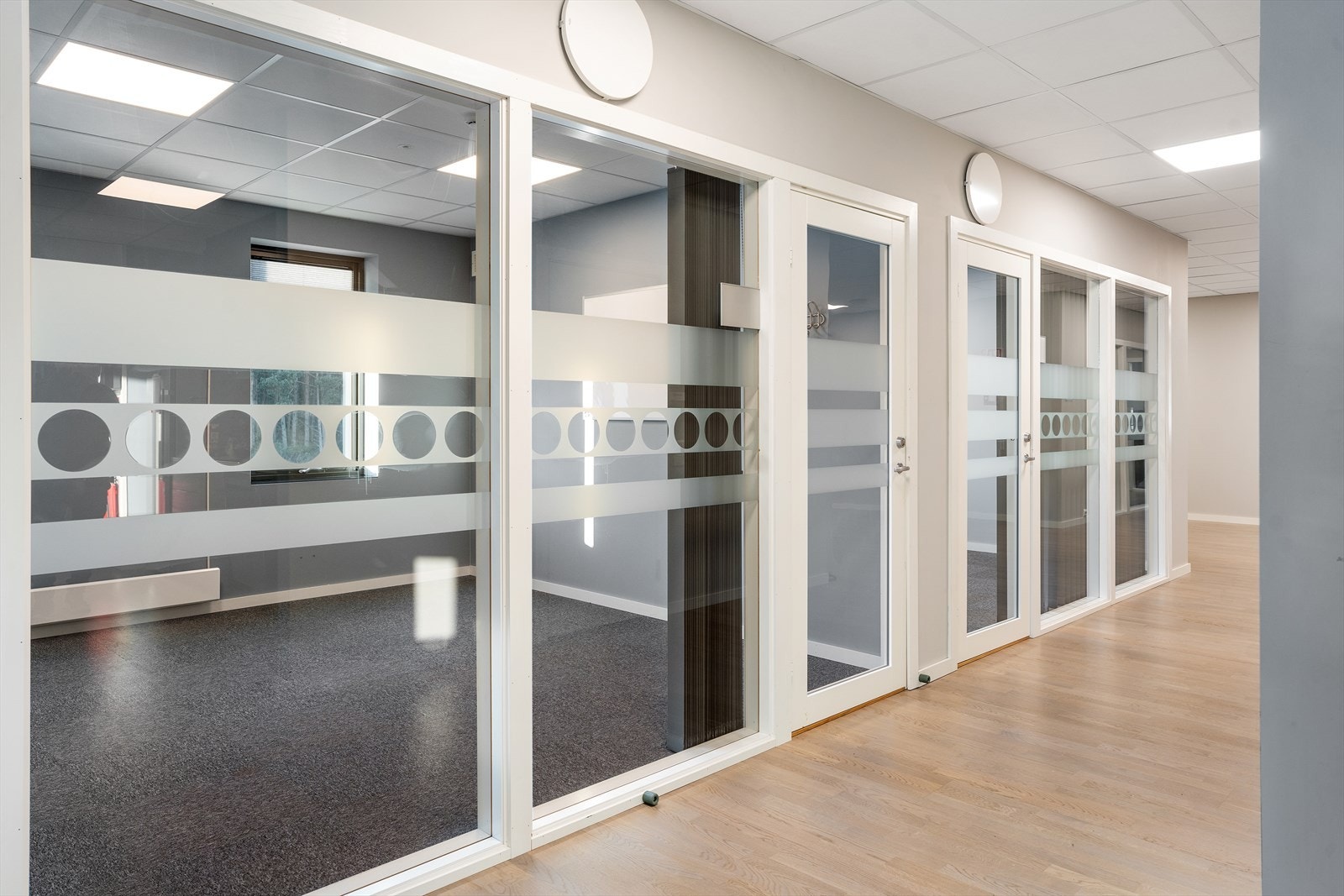 Store romslige kontorer Galleribilde