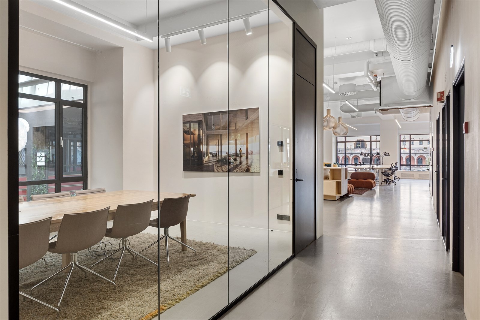 Flere møterom og teamsrom i lokalet Galleribilde