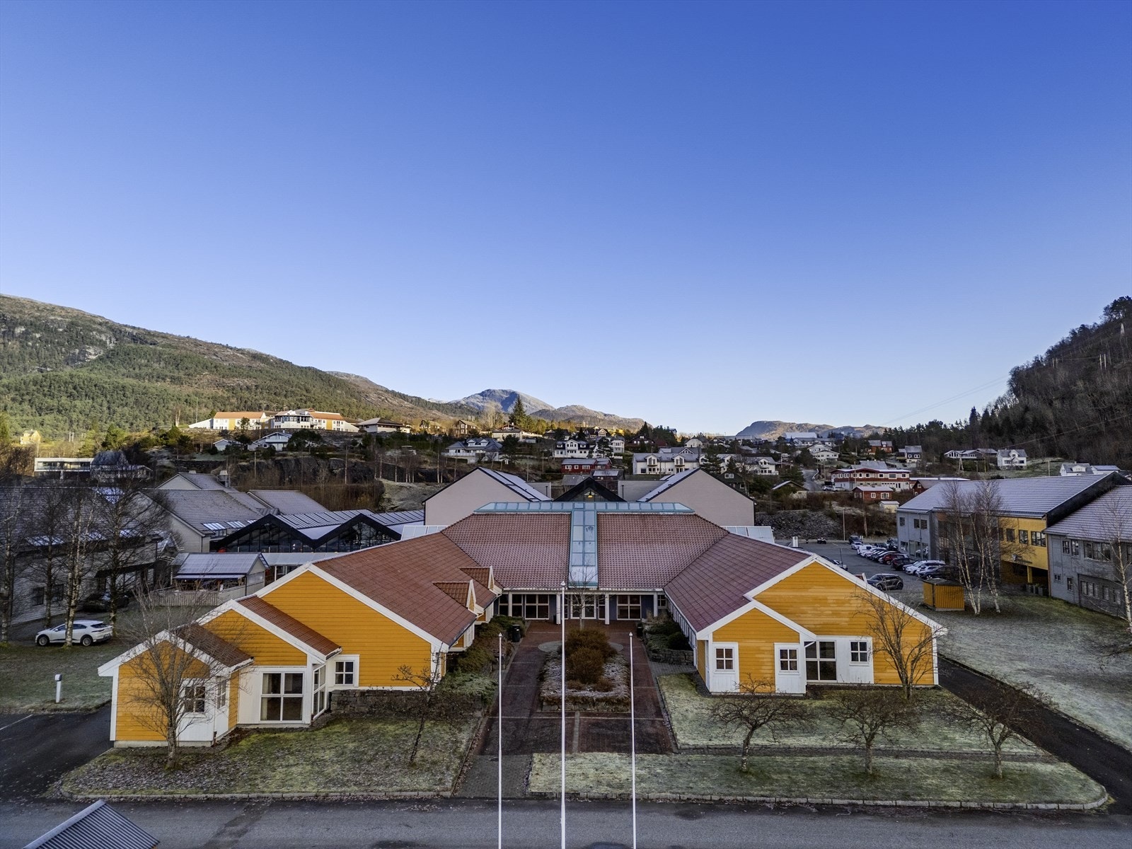 Velkommen til Kommunetunet - Leiro 31 - presentert av Fana Sparebank Næringsmegling Galleribilde