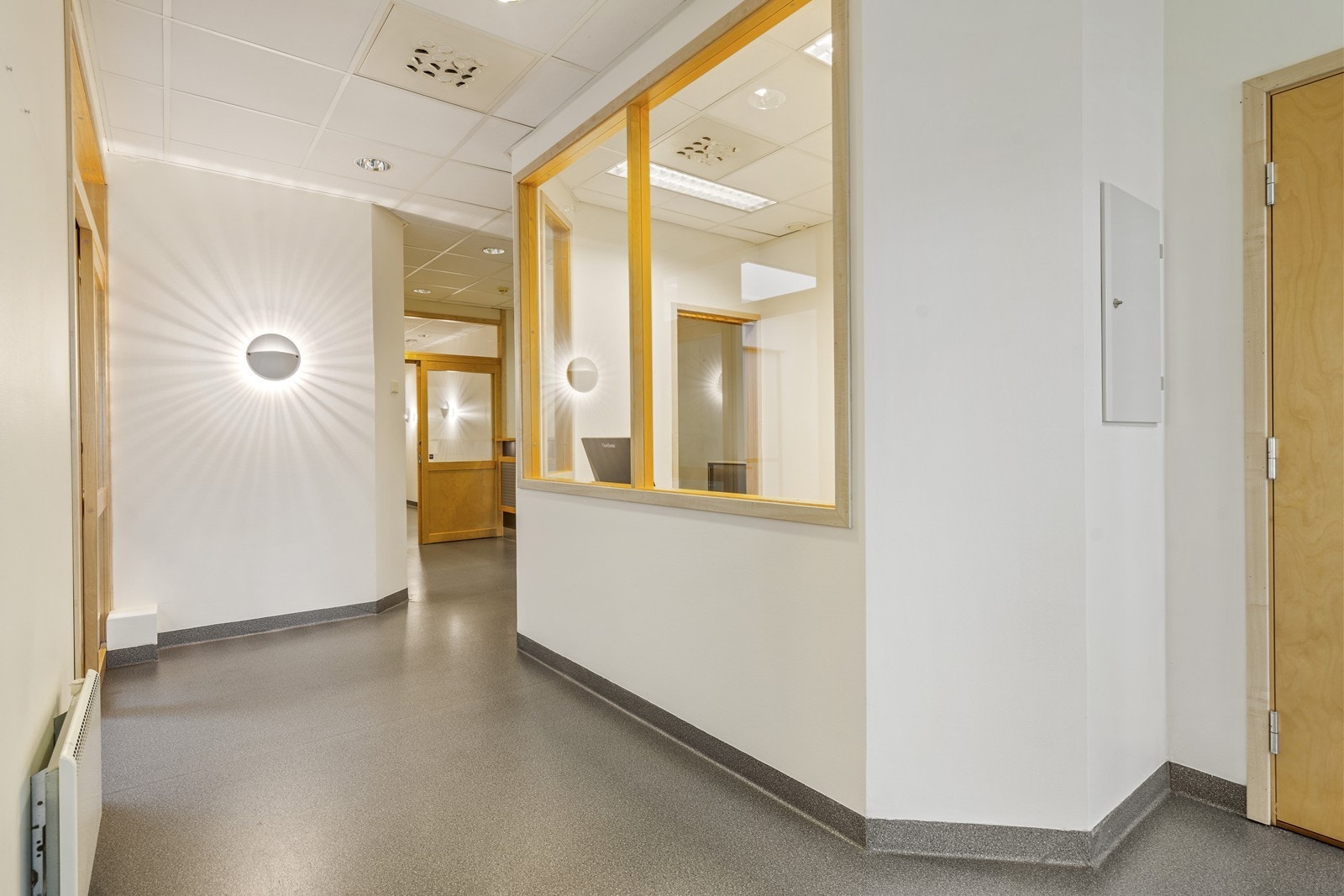 Venterom/resepsjon. Galleribilde