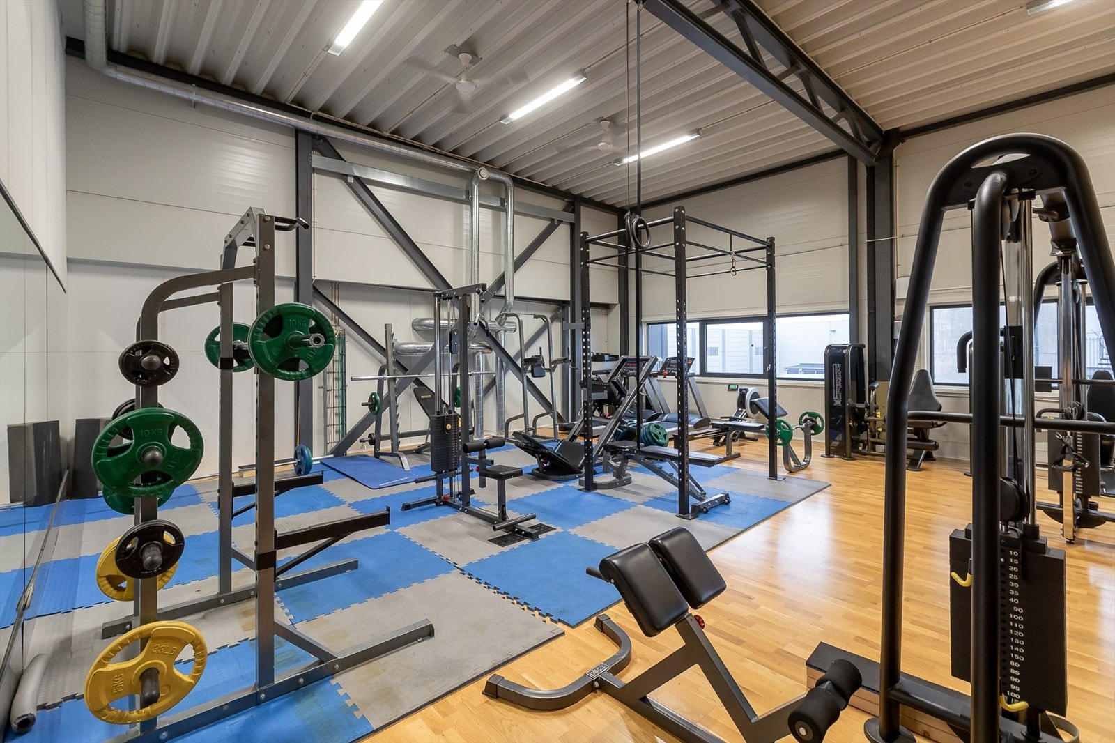 Tomteveien velutstyrt treningsrom Galleribilde