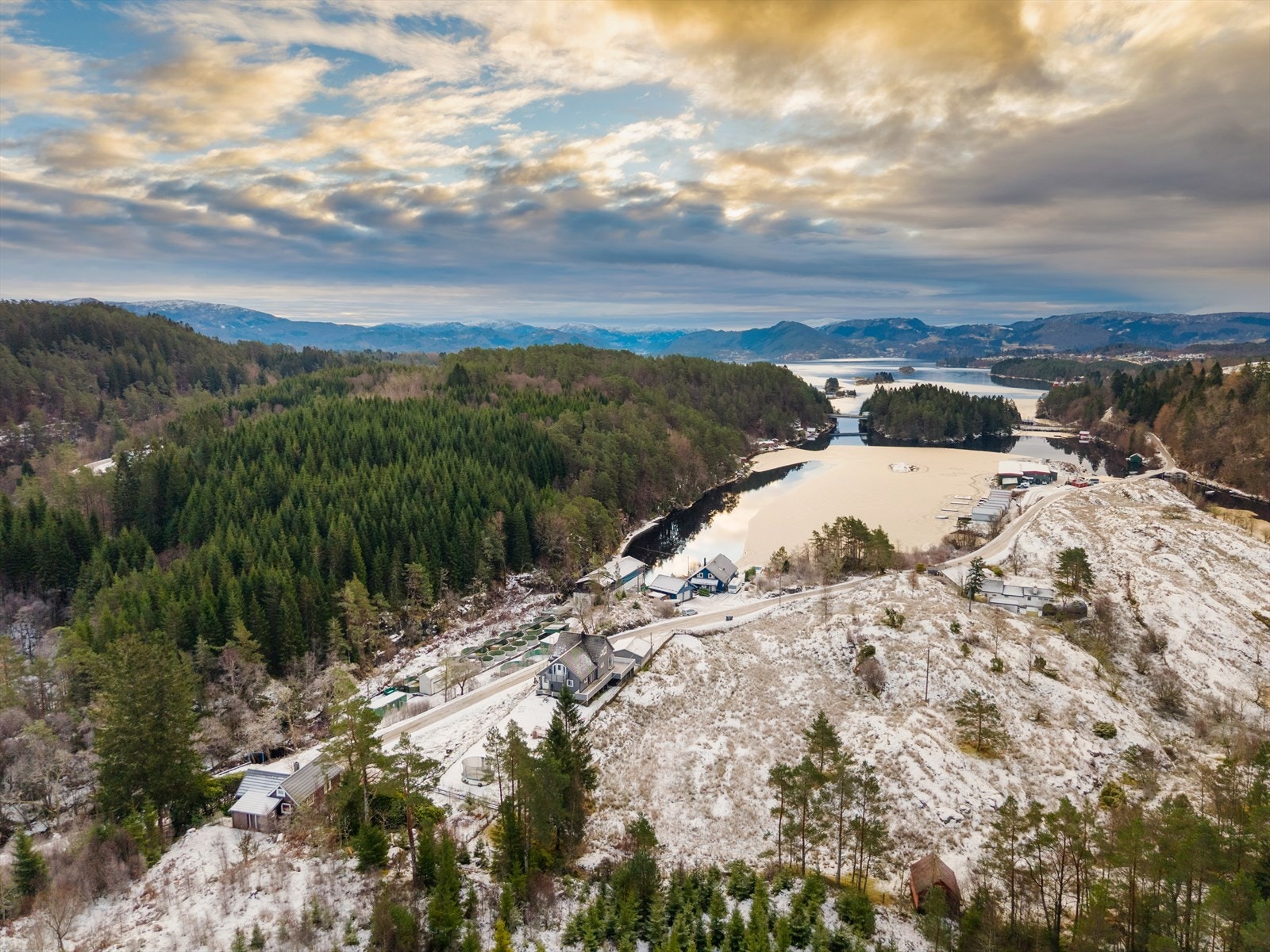 Dronebilde fra nærområdet. Galleribilde