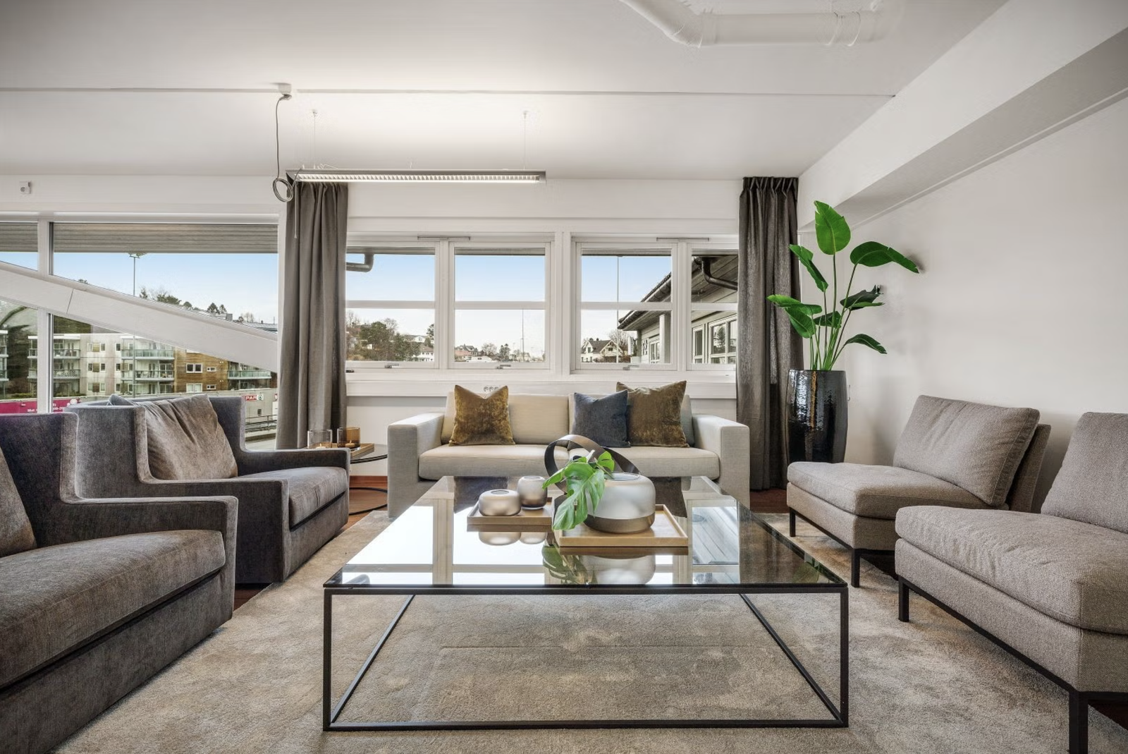 Kontor for en kresne! Galleribilde