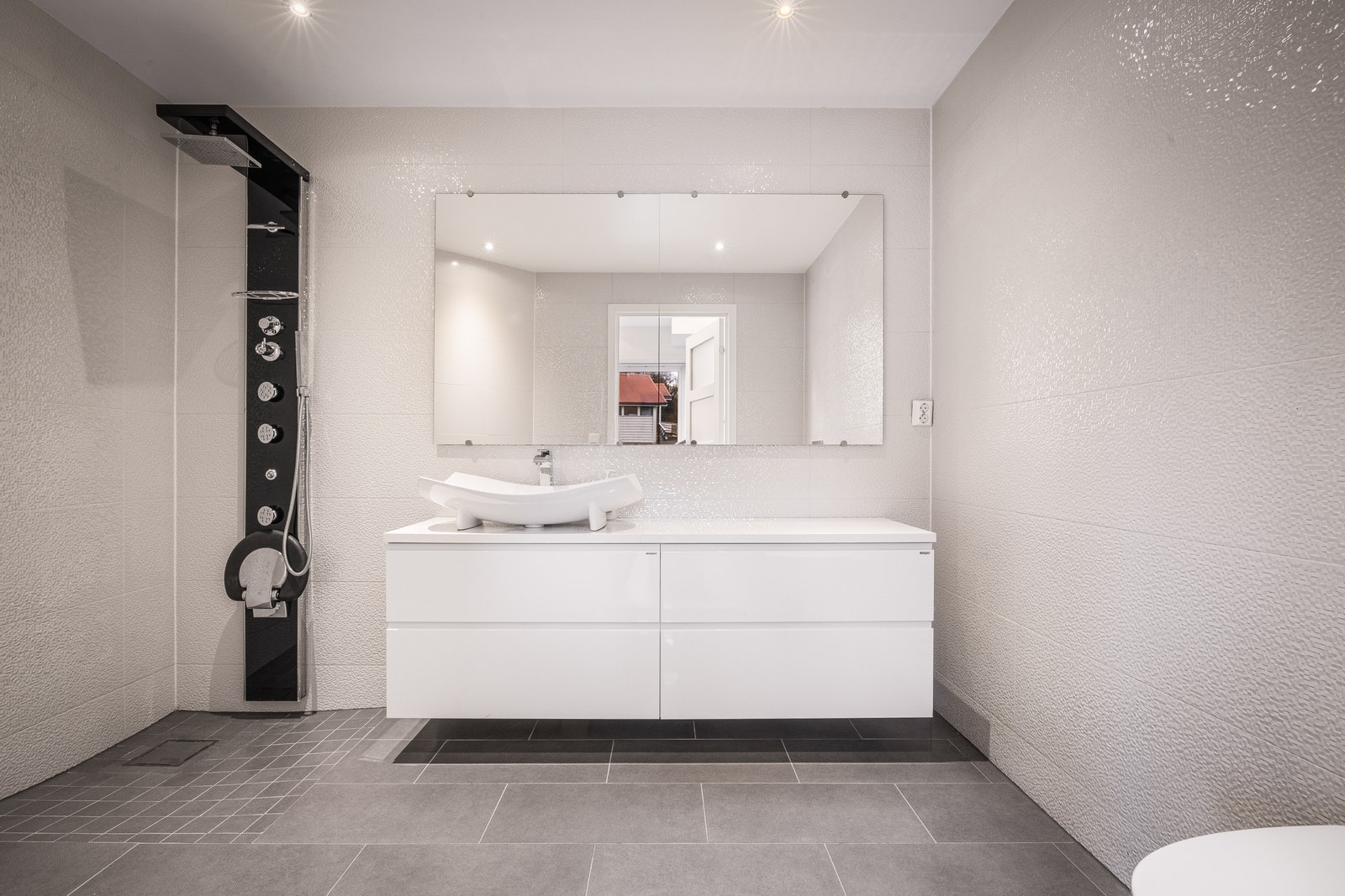 Det er flere bad i huset Galleribilde