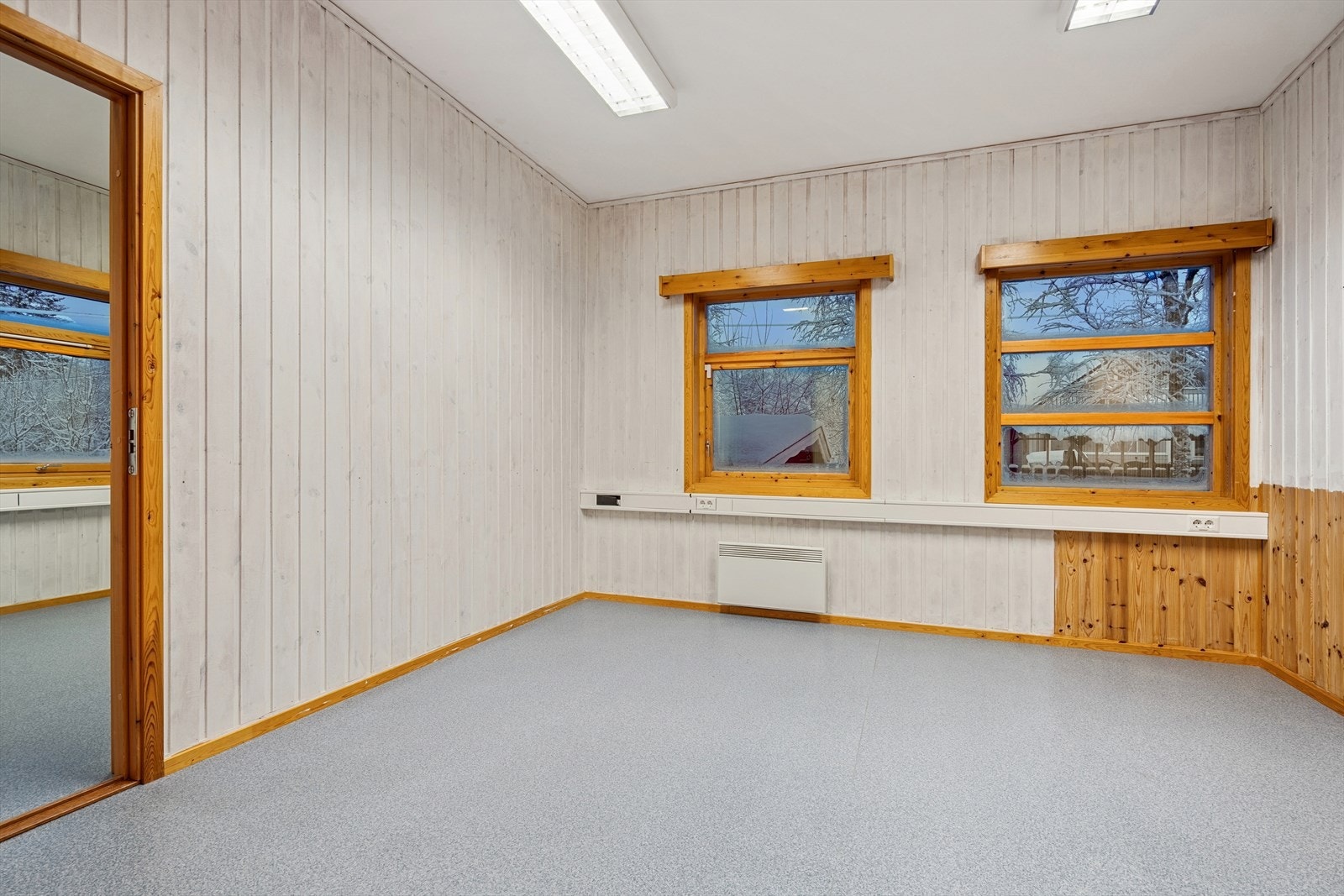 Klasserom- kontor Galleribilde