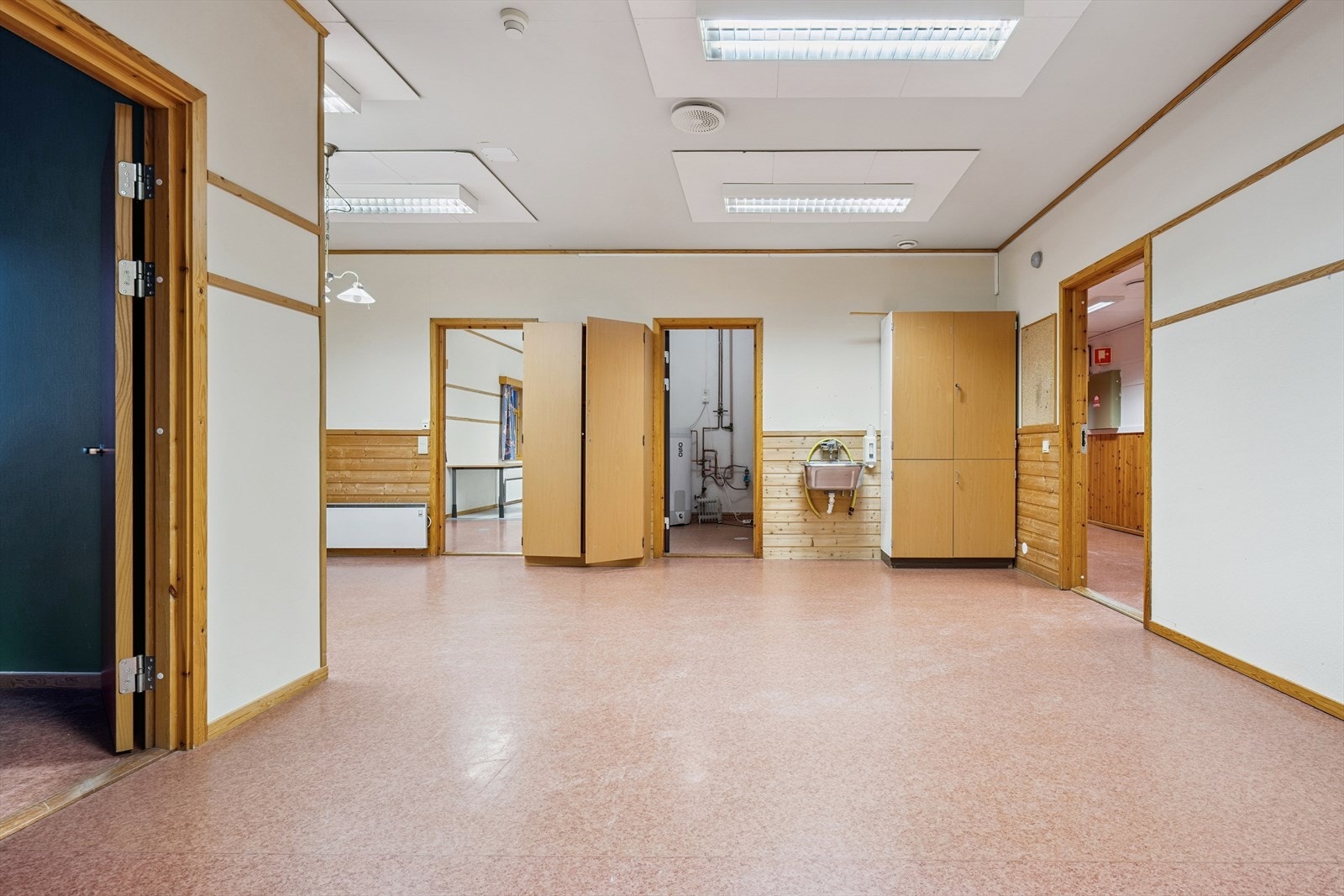 Stort disponibelt rom Galleribilde