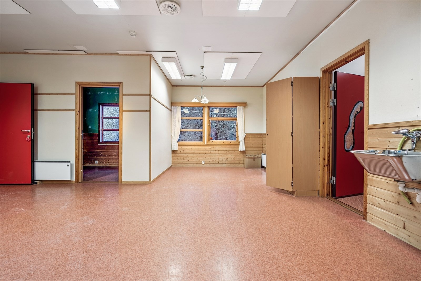 Stort disponibelt rom Galleribilde