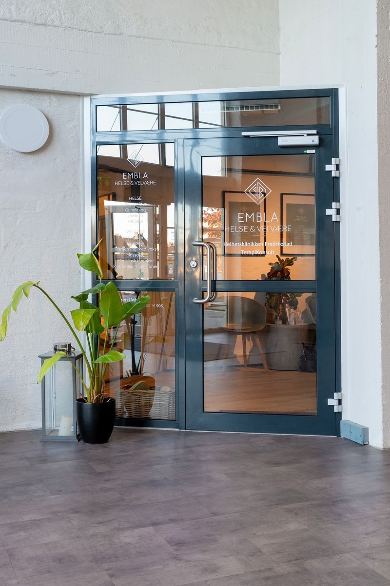 Helse og velværesenter på 6 kontor/behandlingsrom Galleribilde