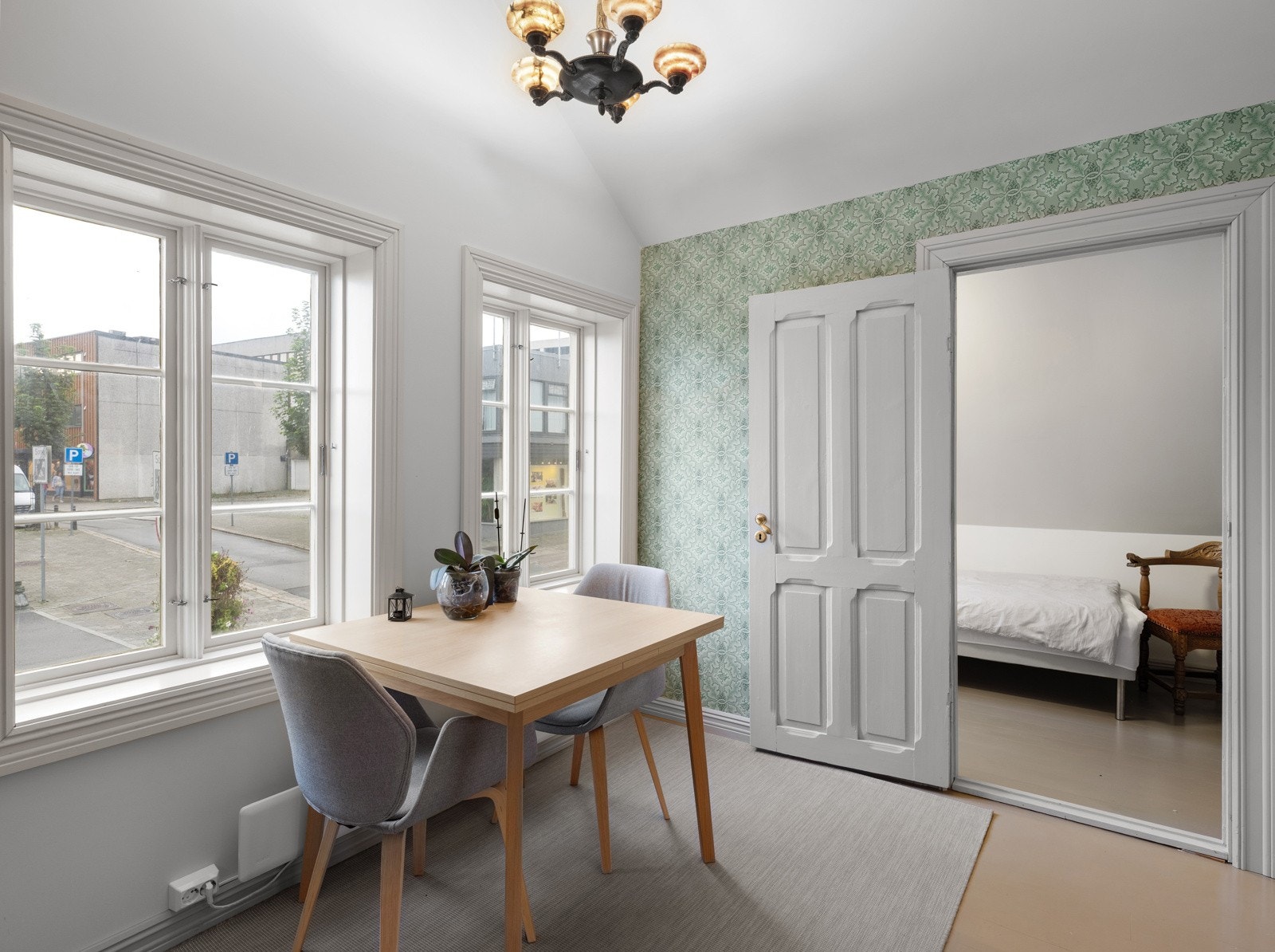 Fra kjøkken er det inngang til "kammers". Galleribilde