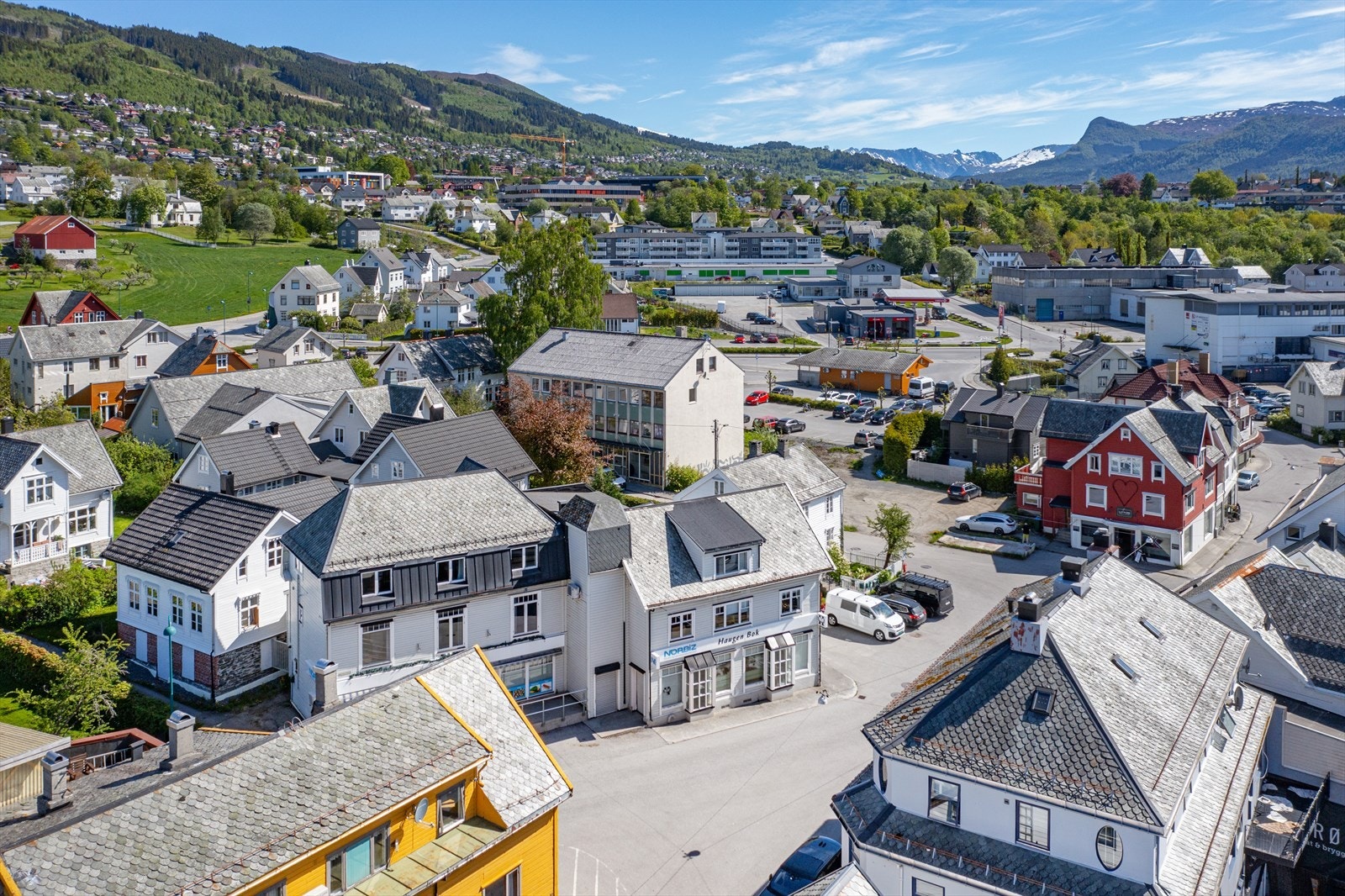 Velkommen til Halkjelsgata 11/ Kyrkjegata 21 v/ Ludvig Sandström, Notar Galleribilde