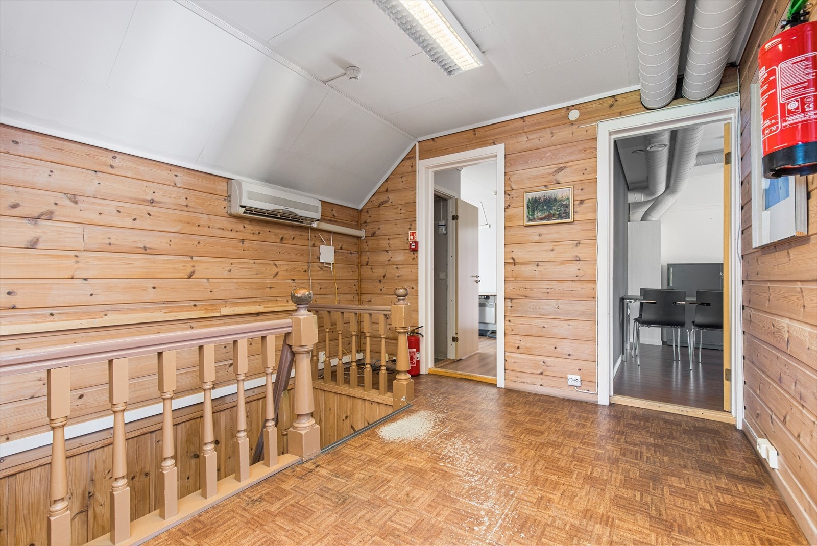 Det er sju varmepumper i bygget, noen trenger servise Galleribilde