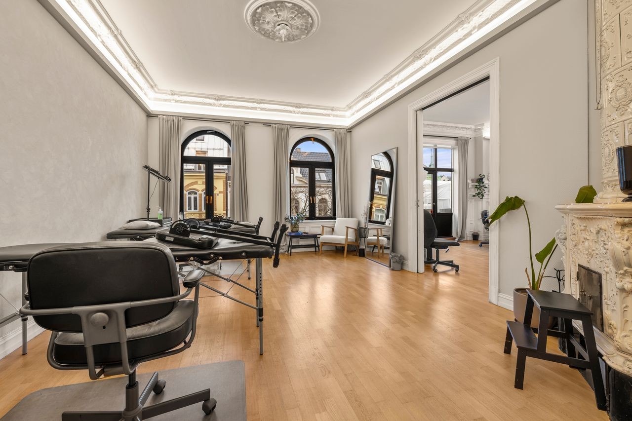 Ett av tre store rom Galleribilde