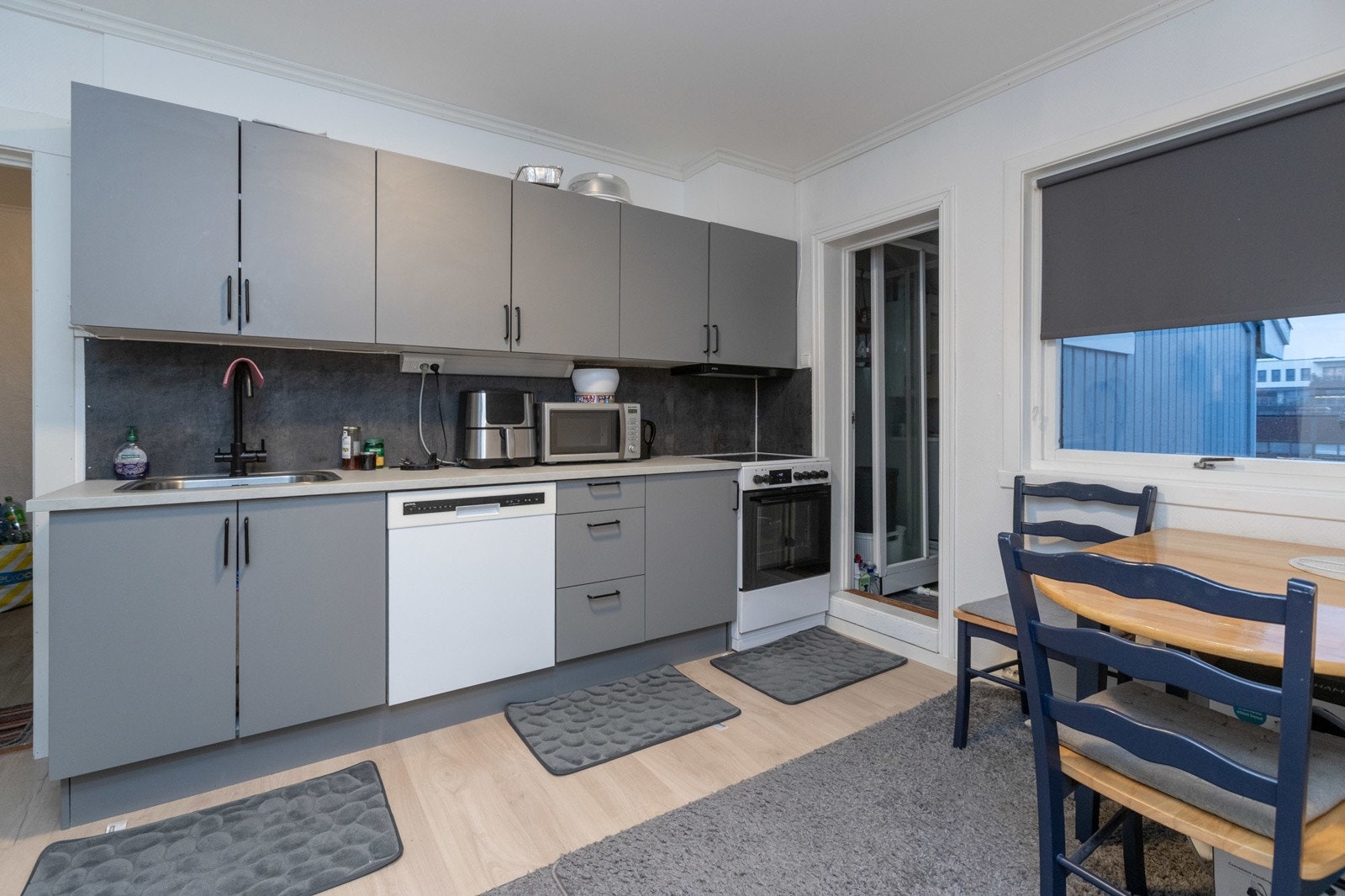 Pellygata-33-3982 Galleribilde