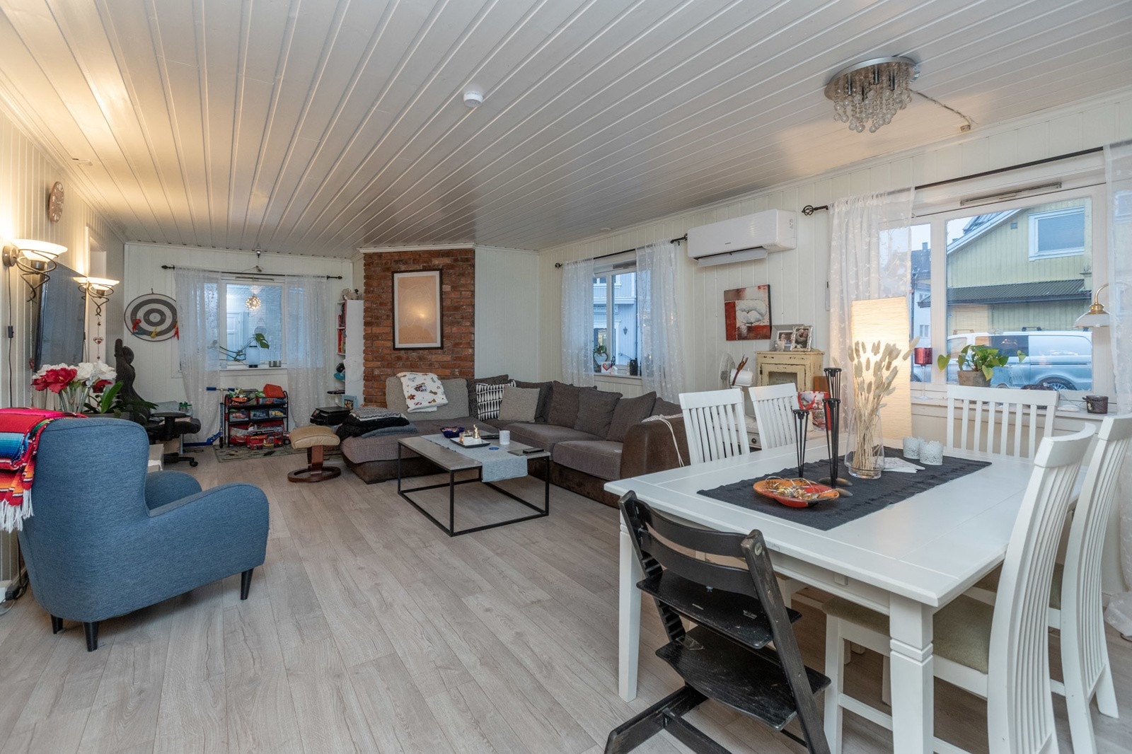 Pellygata-33-3984 Galleribilde