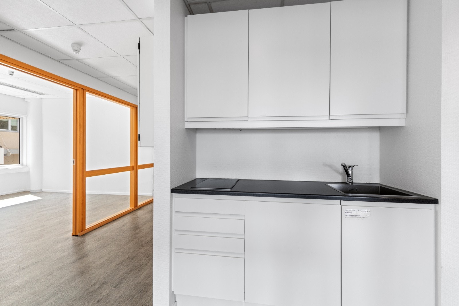 300424_3W1A2409.jpg Galleribilde