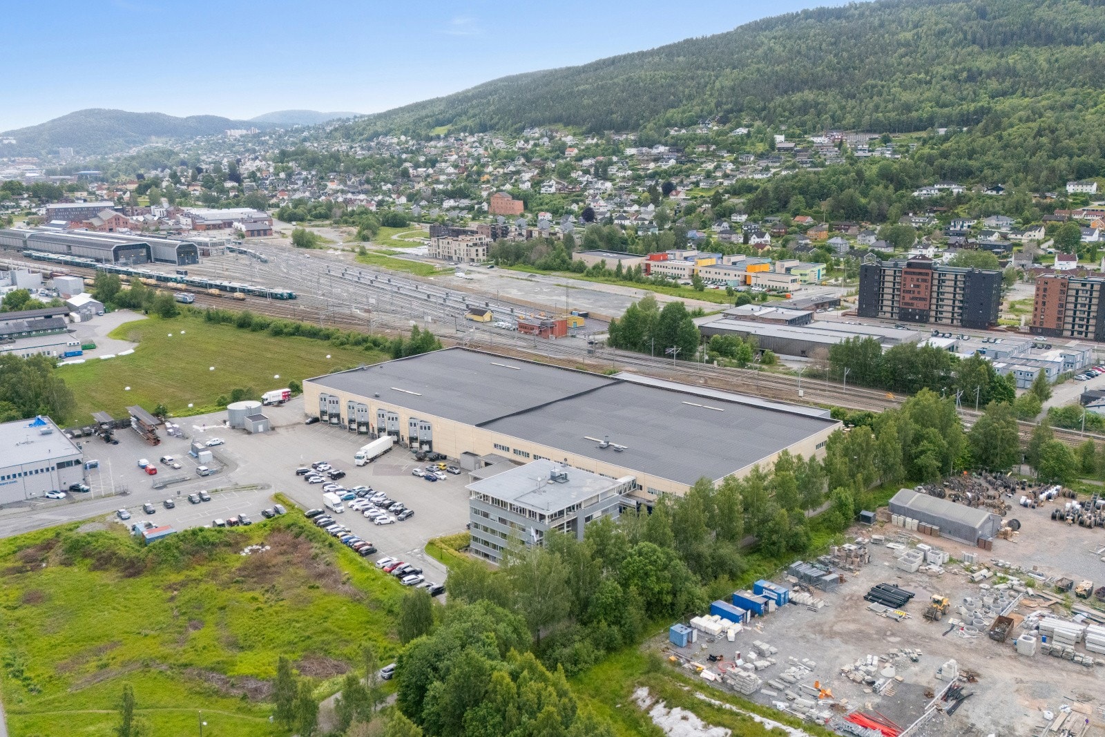 297675_DJI_20250610102925_0021_D.jpg Galleribilde