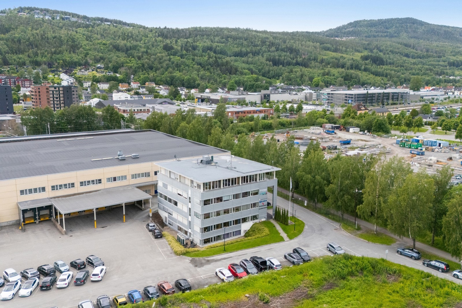 297675_DJI_20250610102852_0019_D.jpg Galleribilde