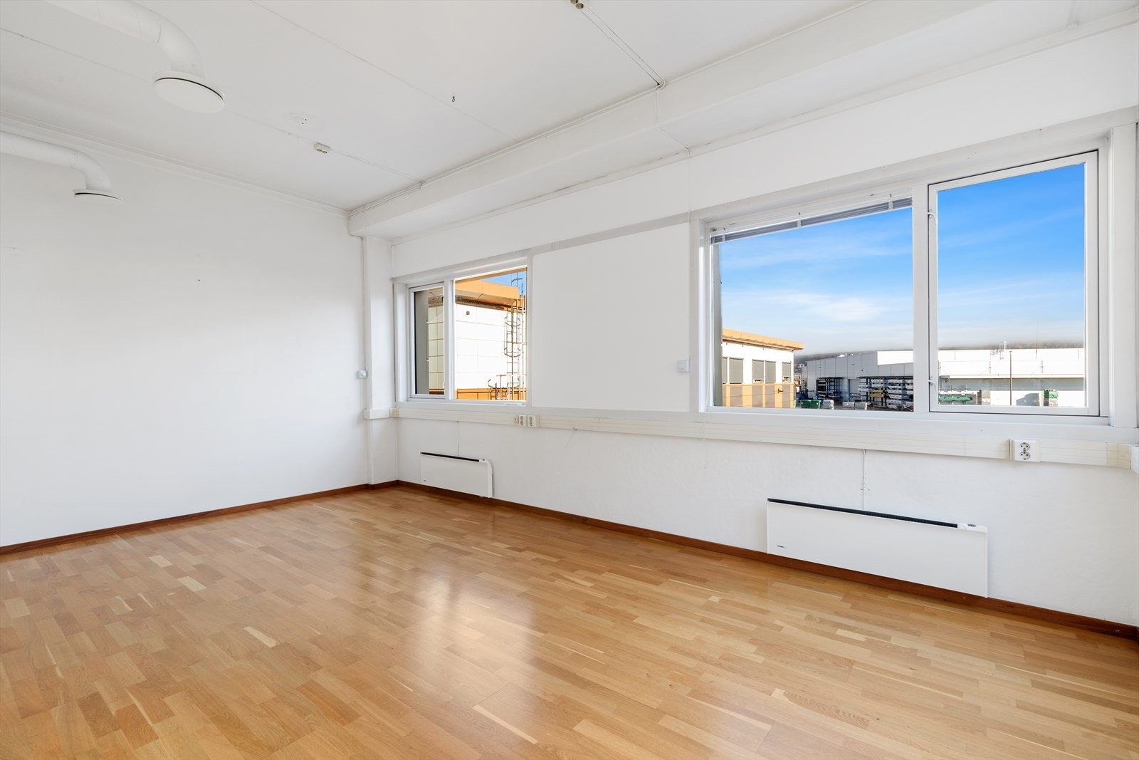 310427_3W1A4594.jpg Galleribilde