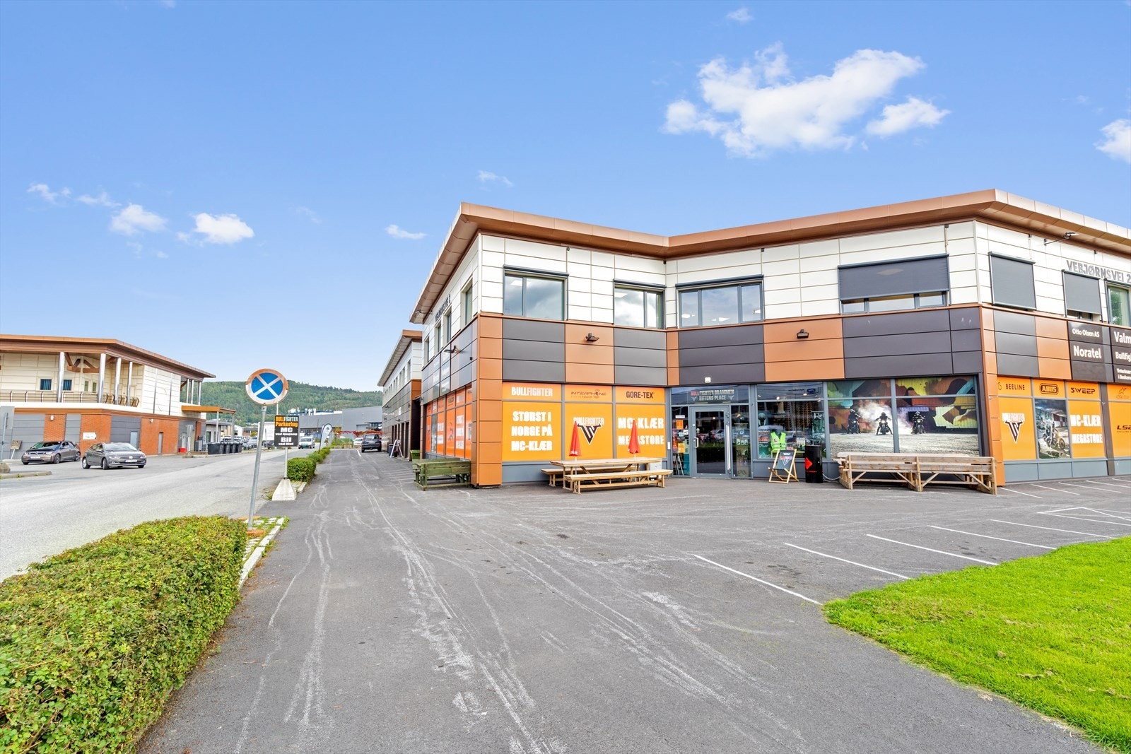 306377_3W1A0306.jpg Galleribilde