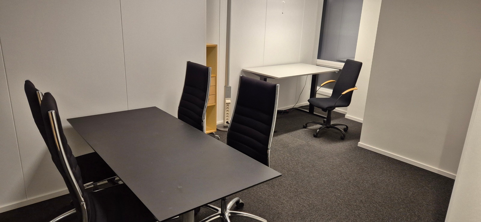 Møblering kontor nr 3 Galleribilde